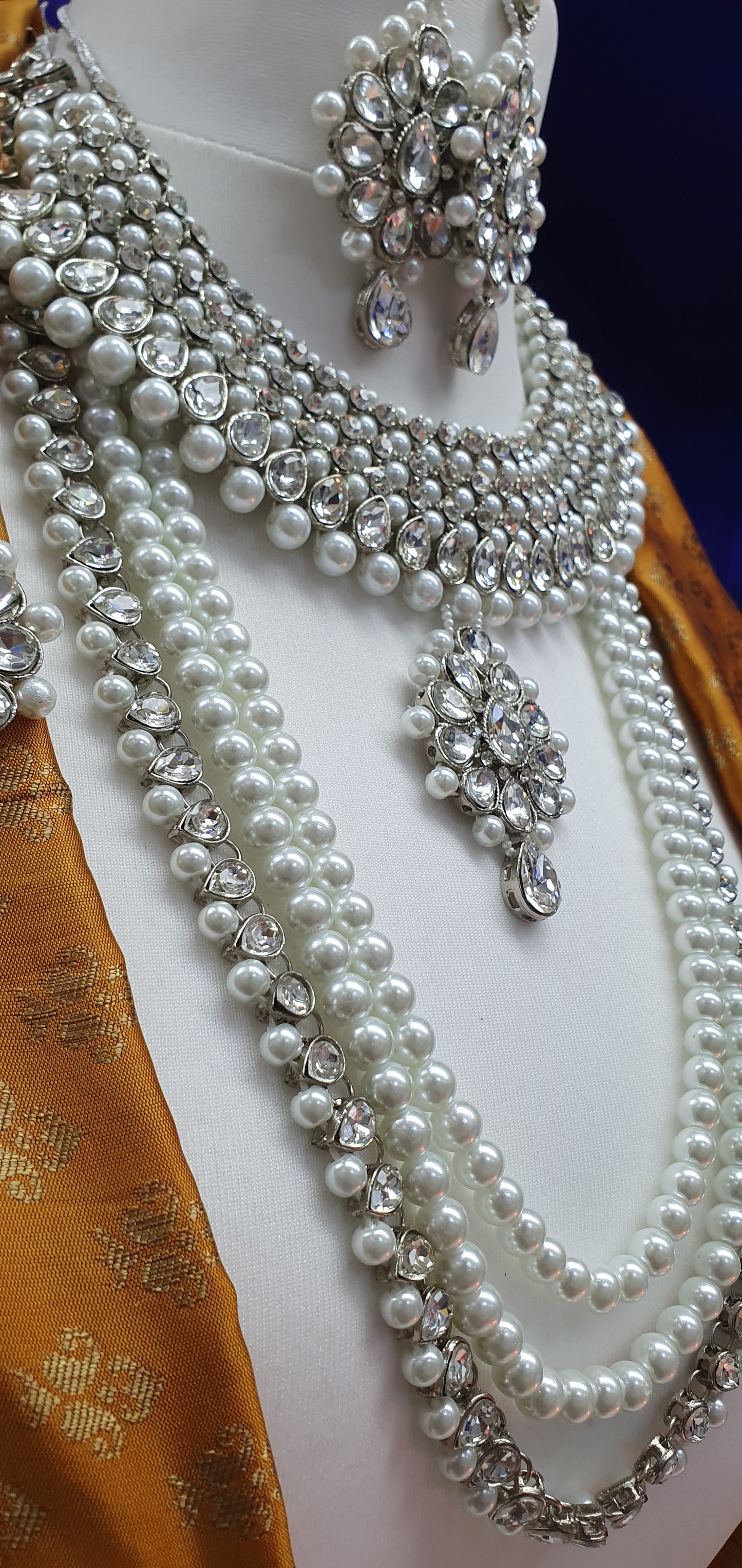 SILVER BRIDAL SET