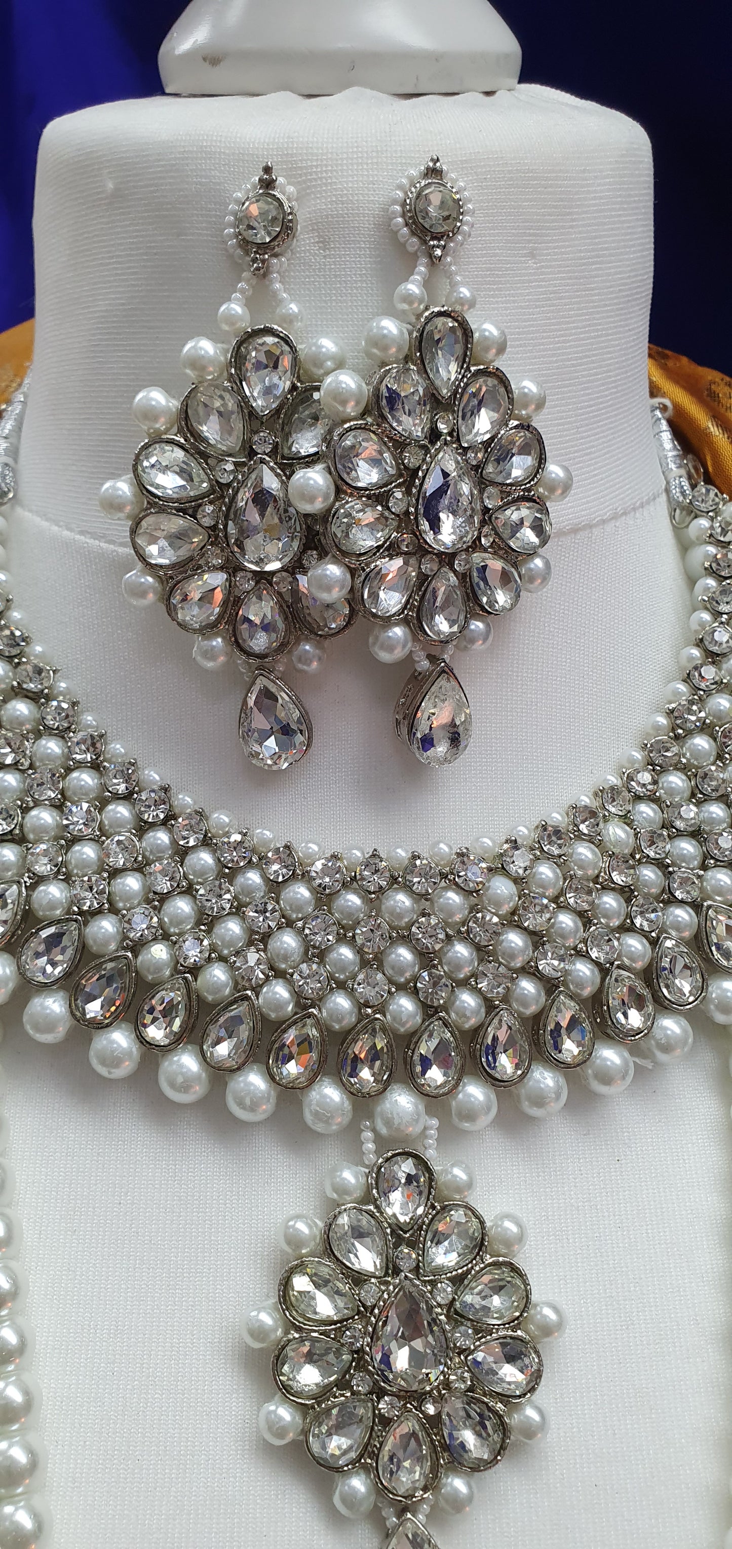 SILVER BRIDAL SET