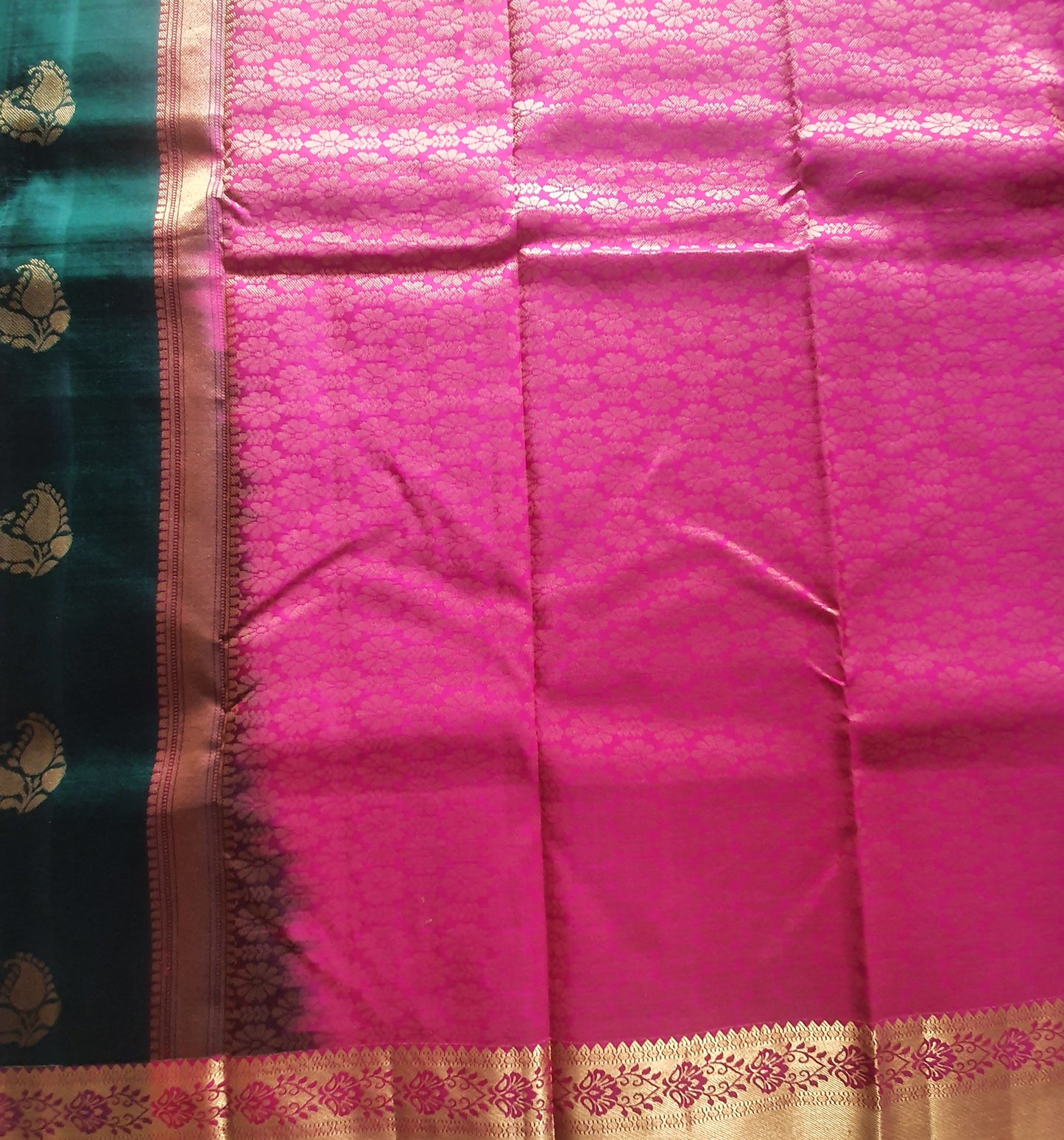DARK GREEN & PINK KANJIPURAM