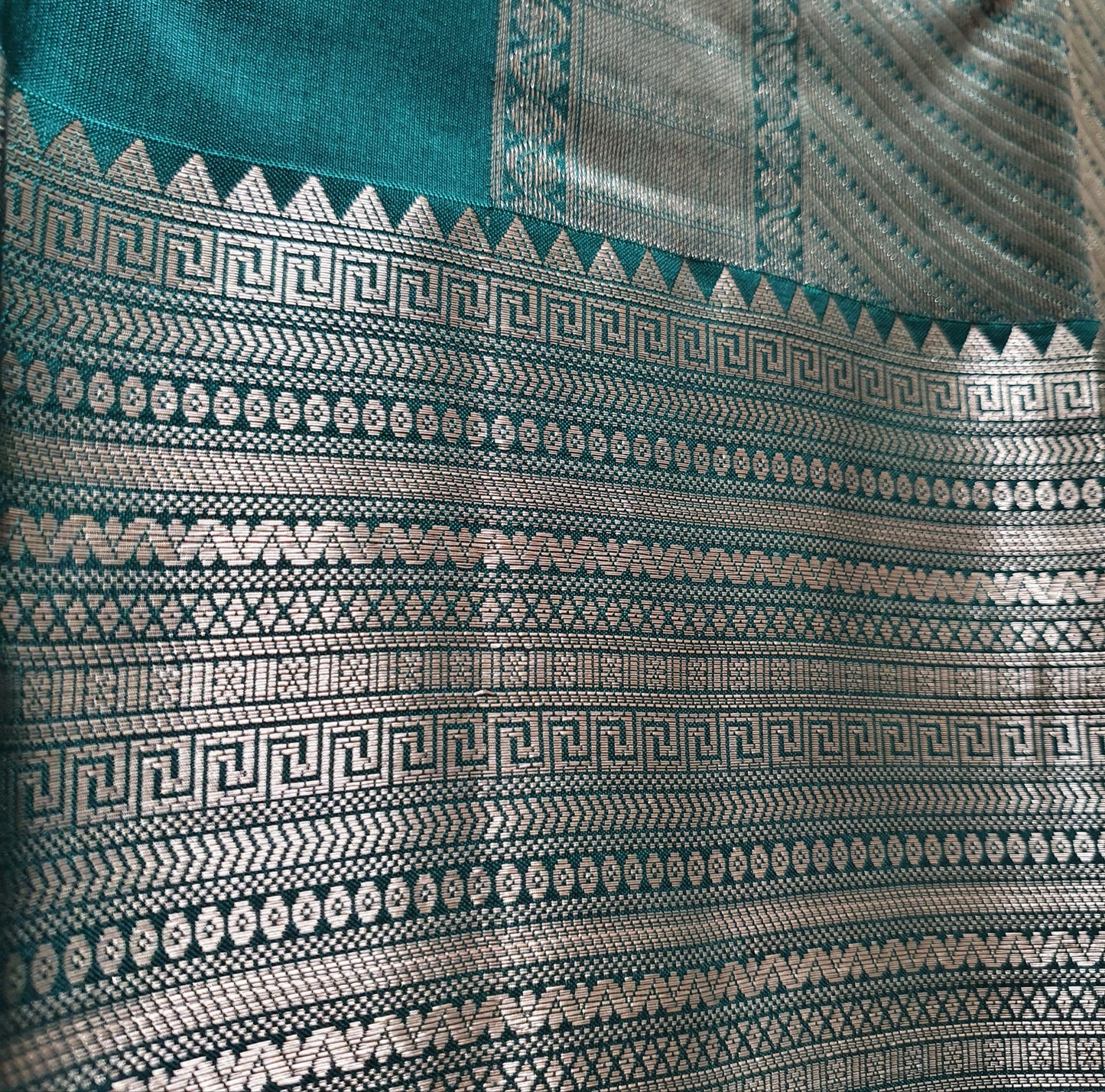 GREEN KANJIPURAM WITH GOLD ZARI BORDER