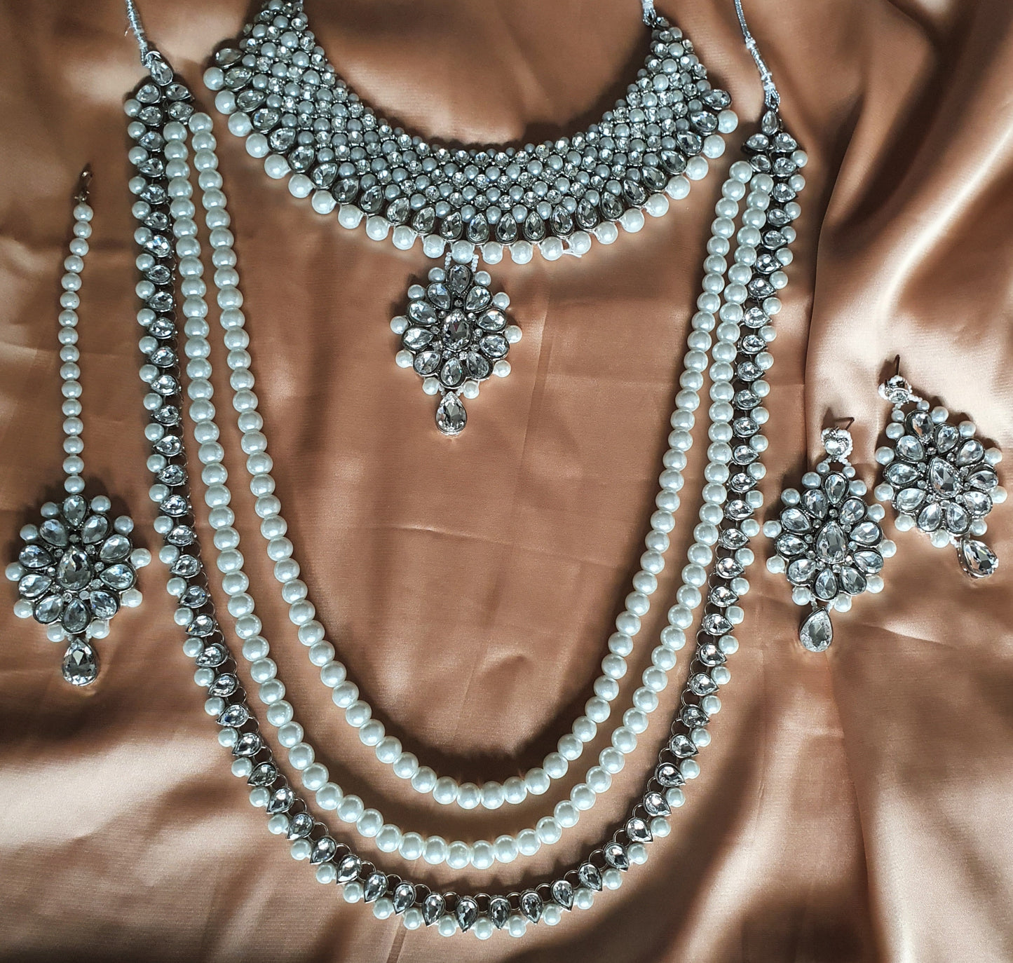 SILVER BRIDAL SET
