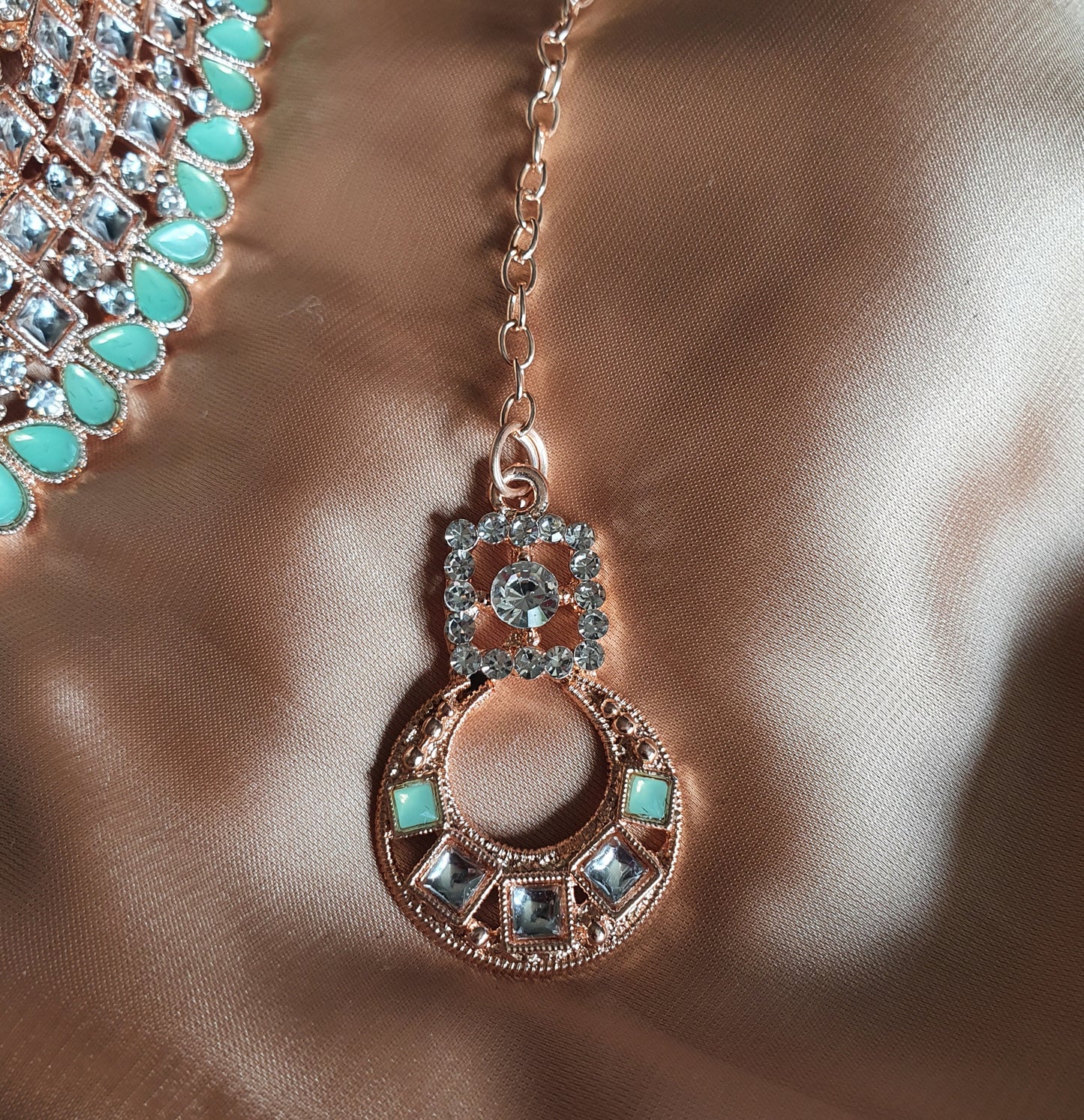 ROSE GOLD CHOCKER SET (FROSTY MINT)