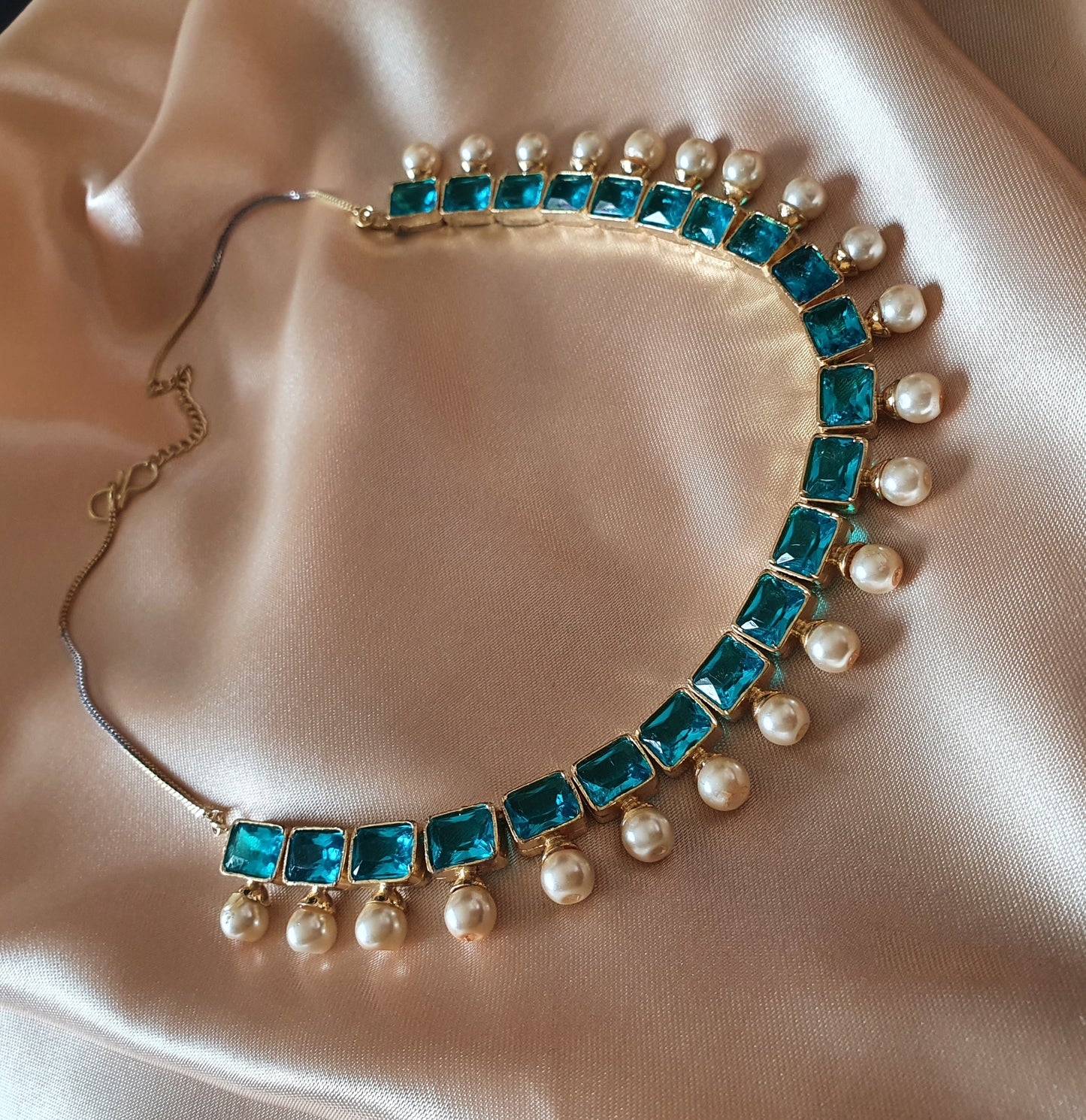 OCEAN BLUE SMALL NECKLACE