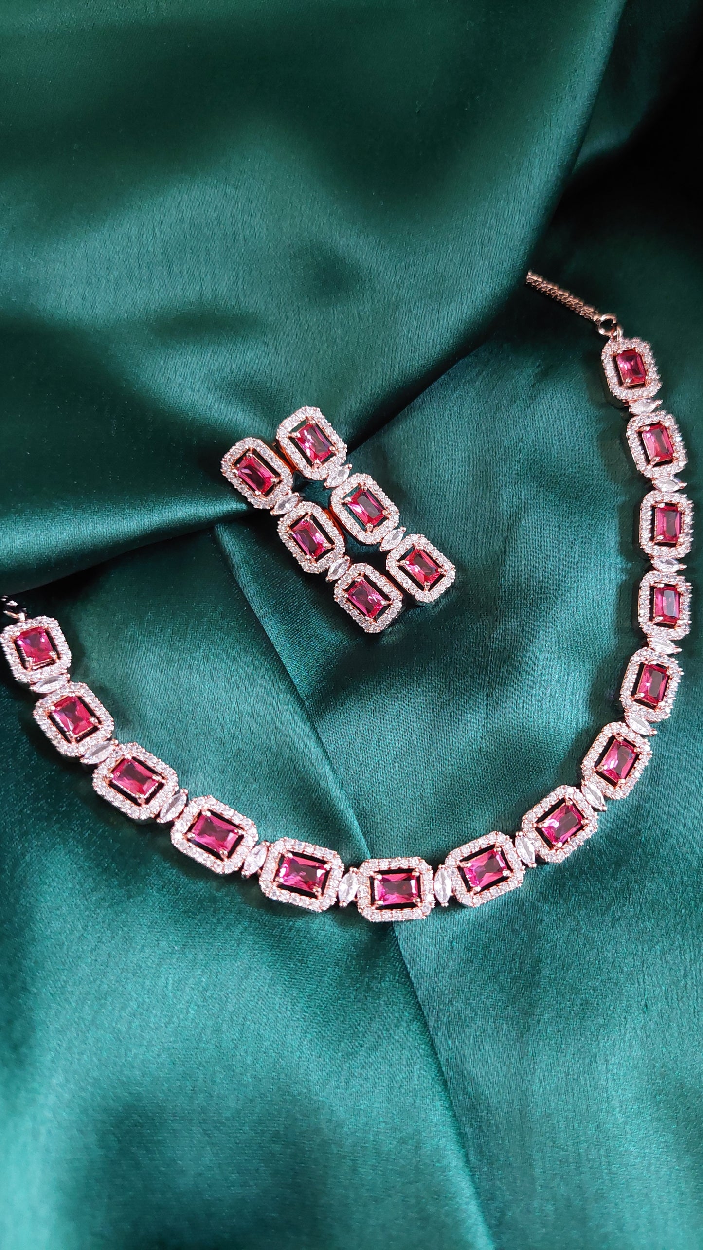 ROSE GOLD- PINK & WHITE A.D. STONE SET 006