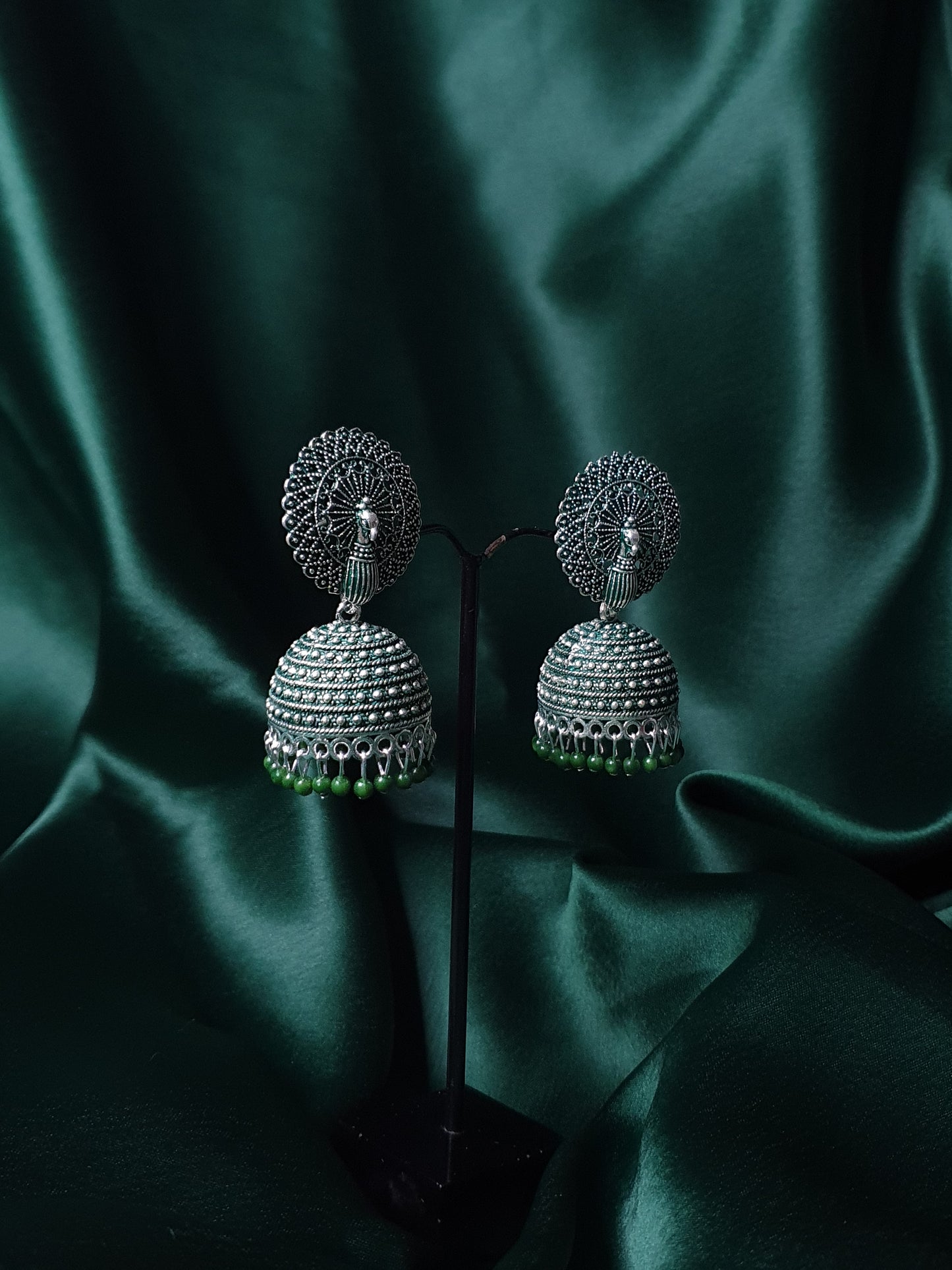 GREEN PEACOCK JUMKHAS