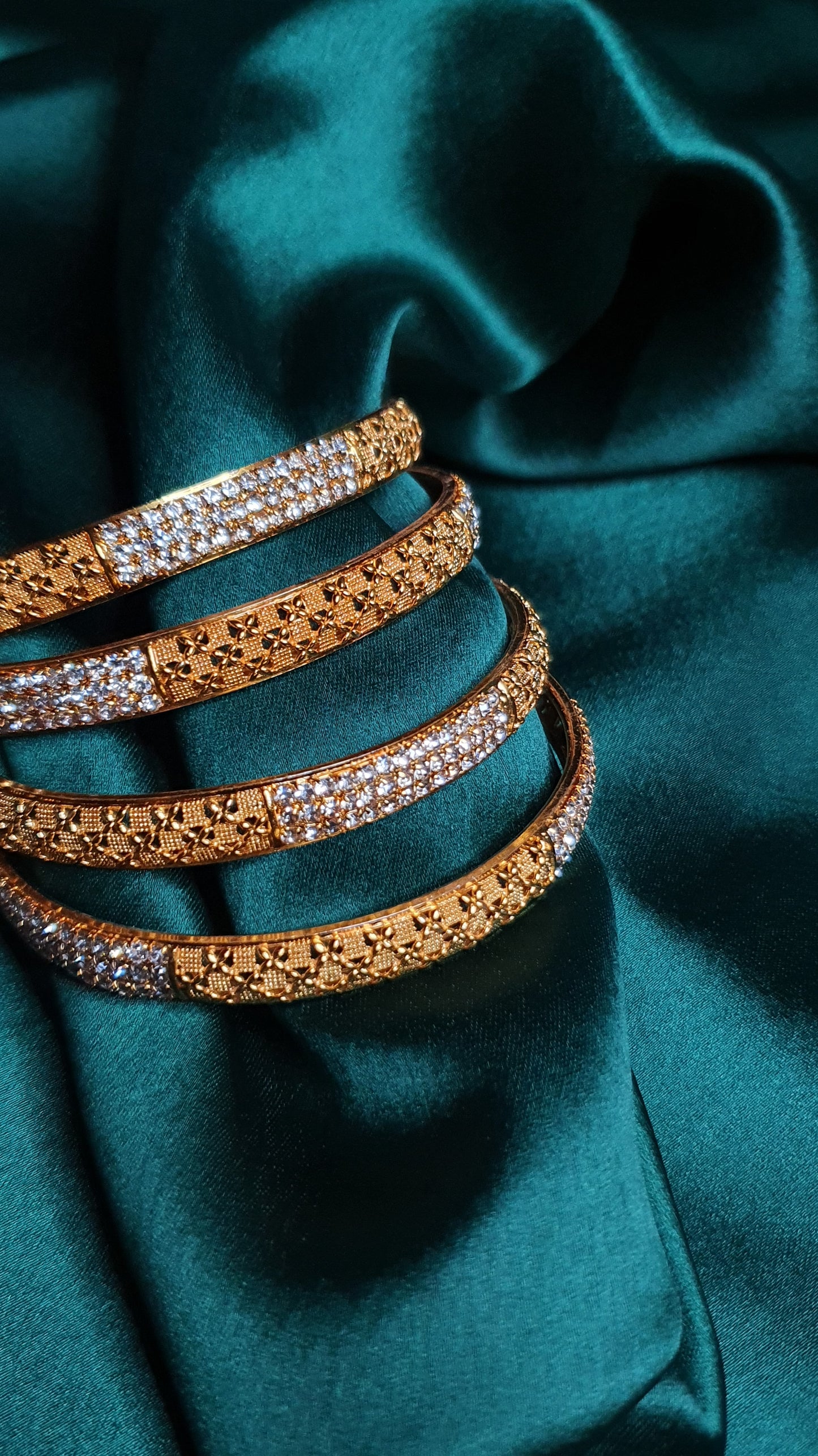POONAM BANGLES