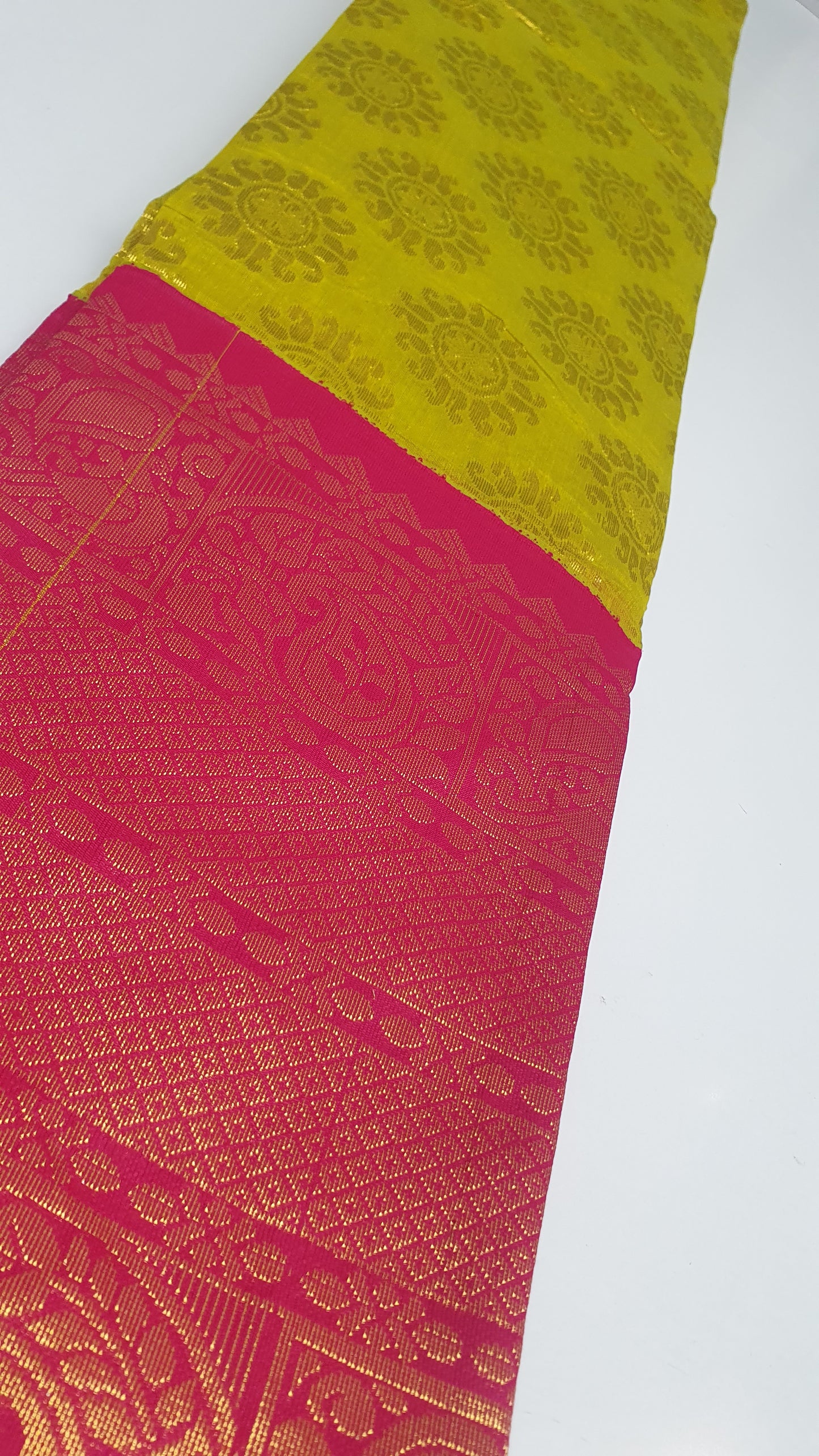 PARROT GREEN & PINK SAREE