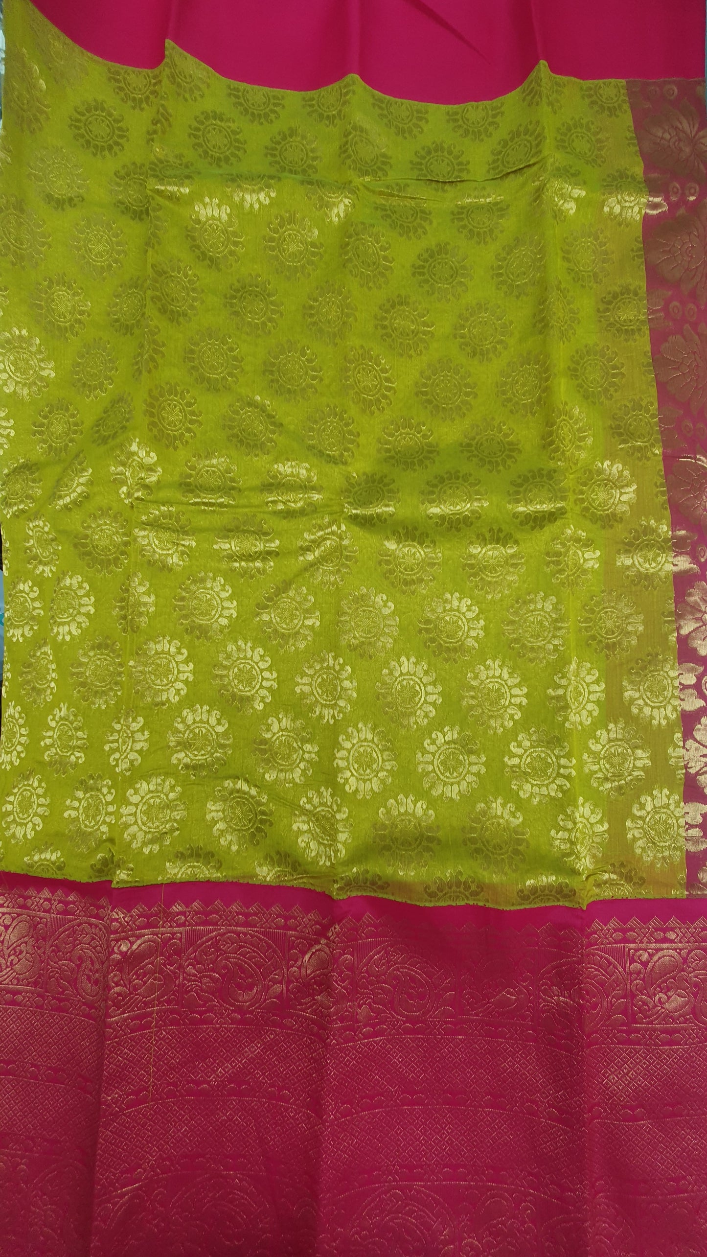 PARROT GREEN & PINK SAREE