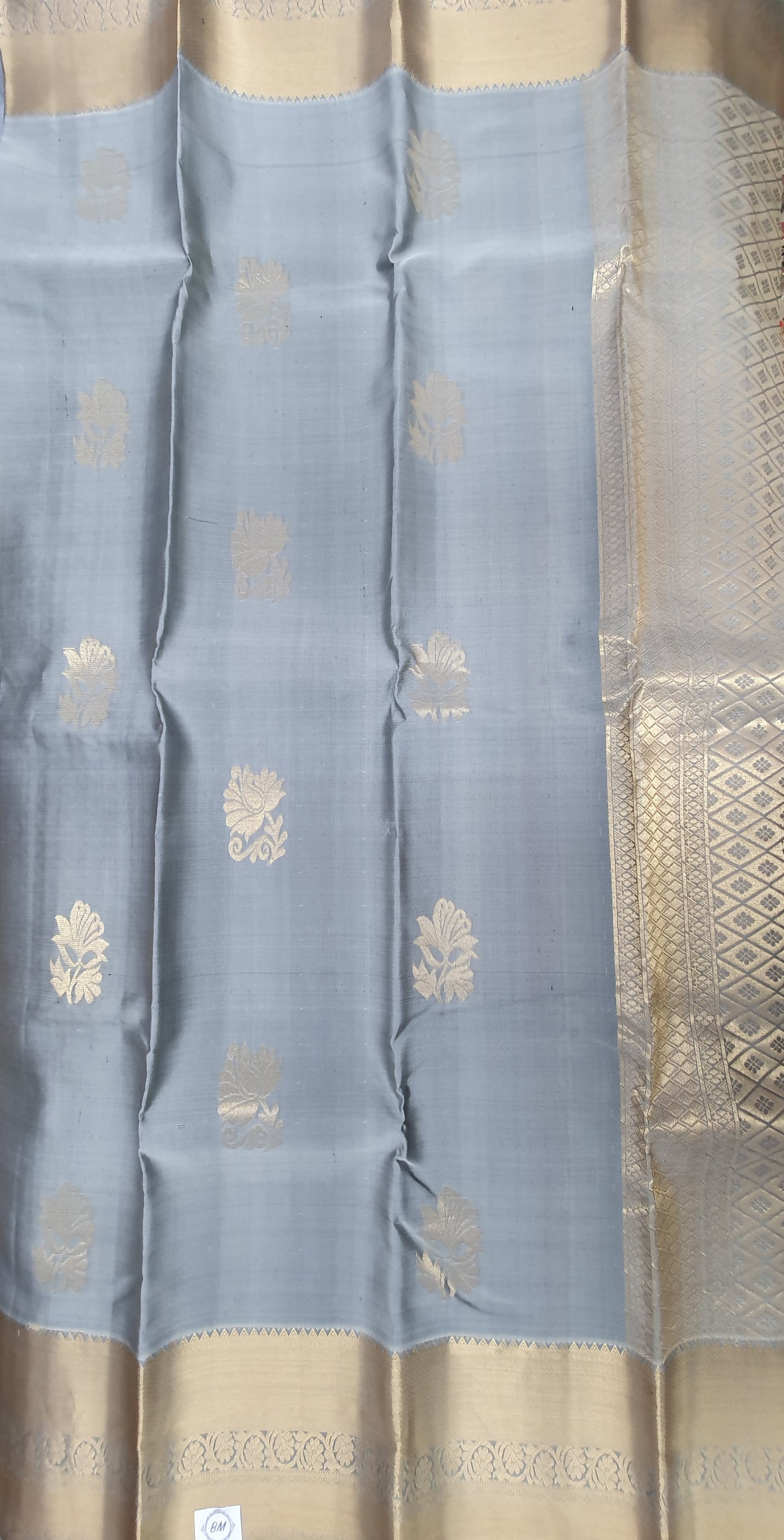 GREY KANJIPURAM SILK SAREE