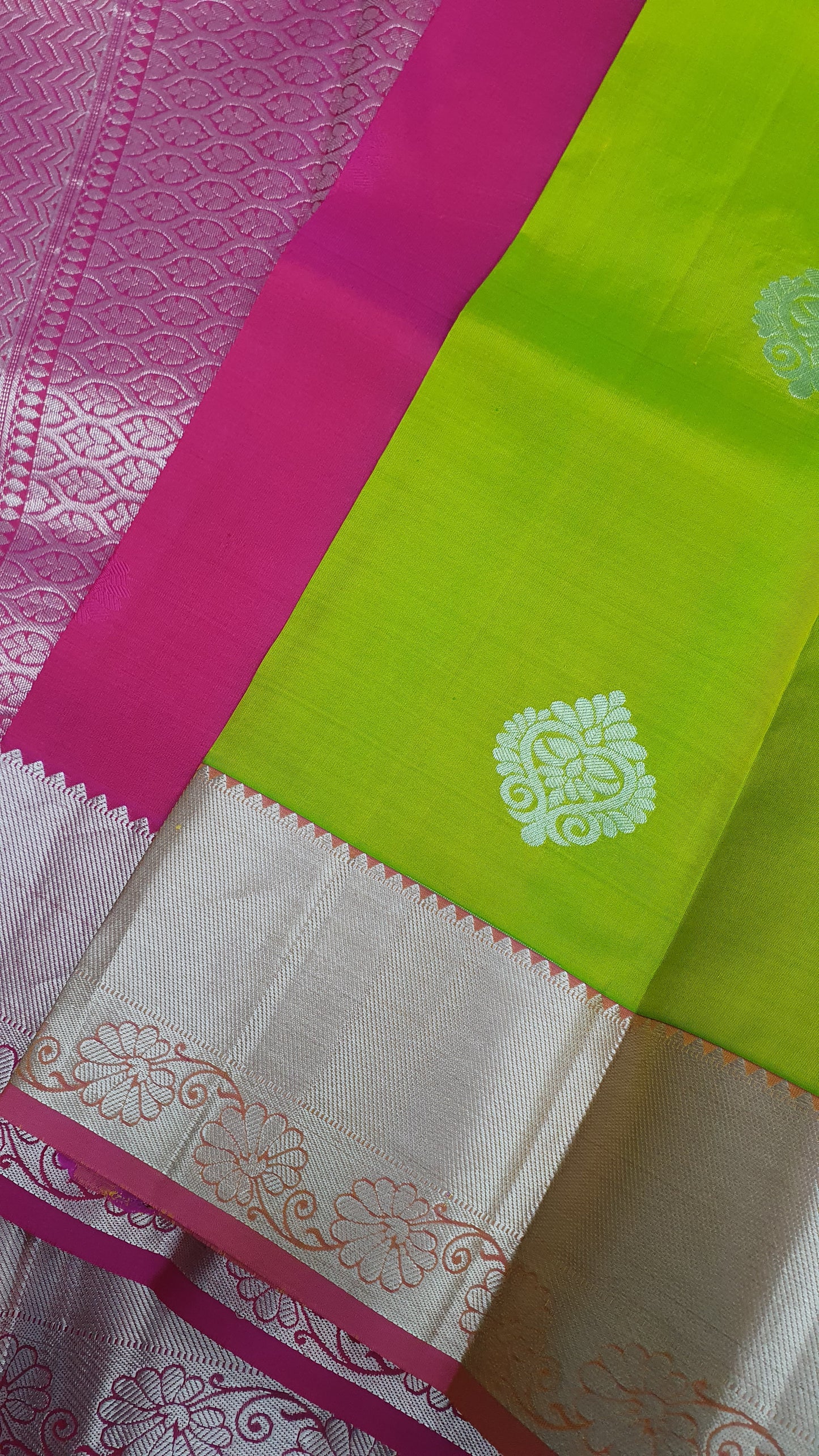 GREEN SILVER ZARI PURE KANJIPURAM