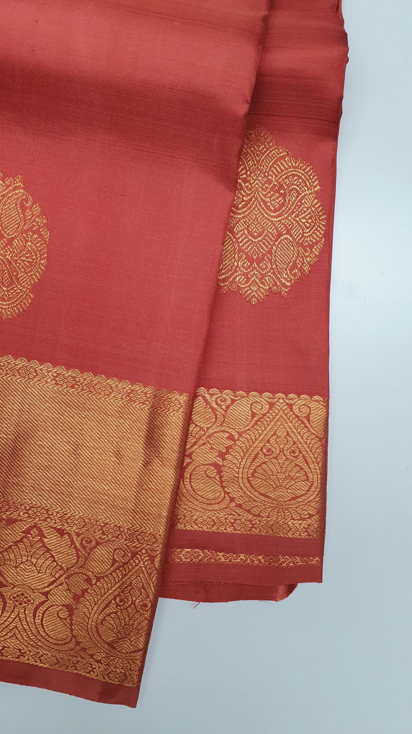 NEW YORK PINK WITH COPPER ZARI KANJIPURAM