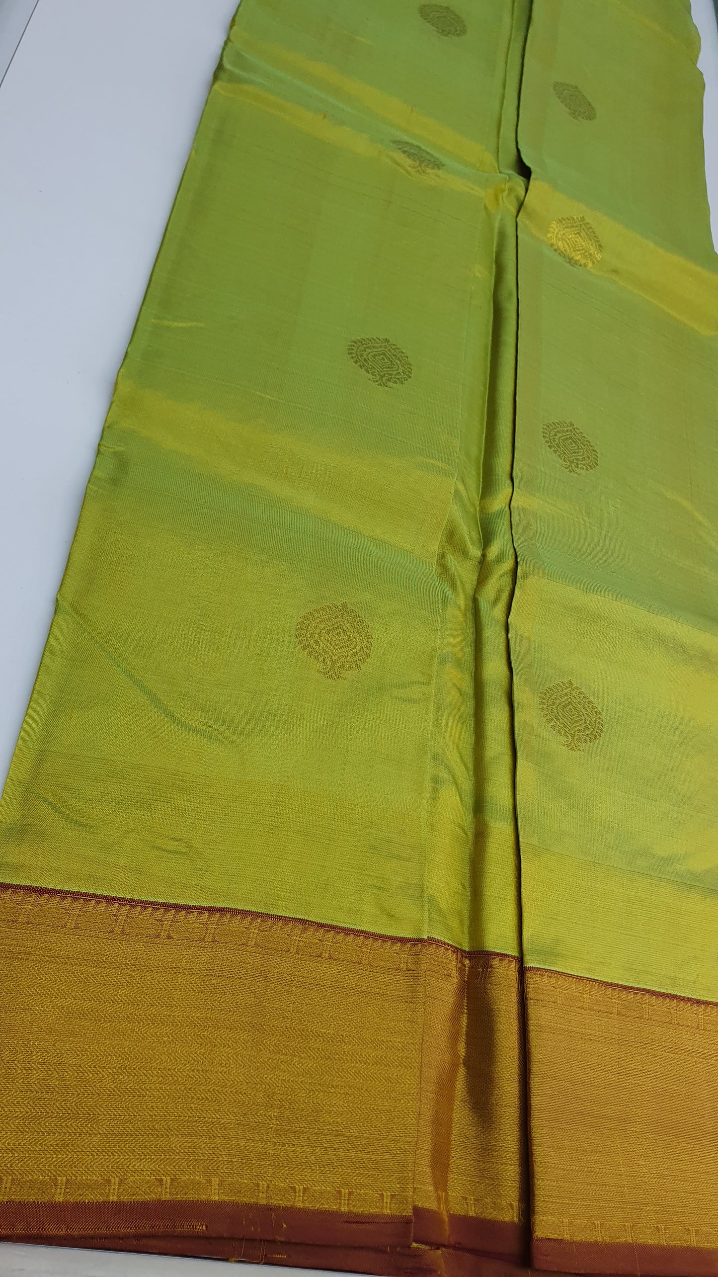 PARROT GREEN & MAROON KANJIPURAM
