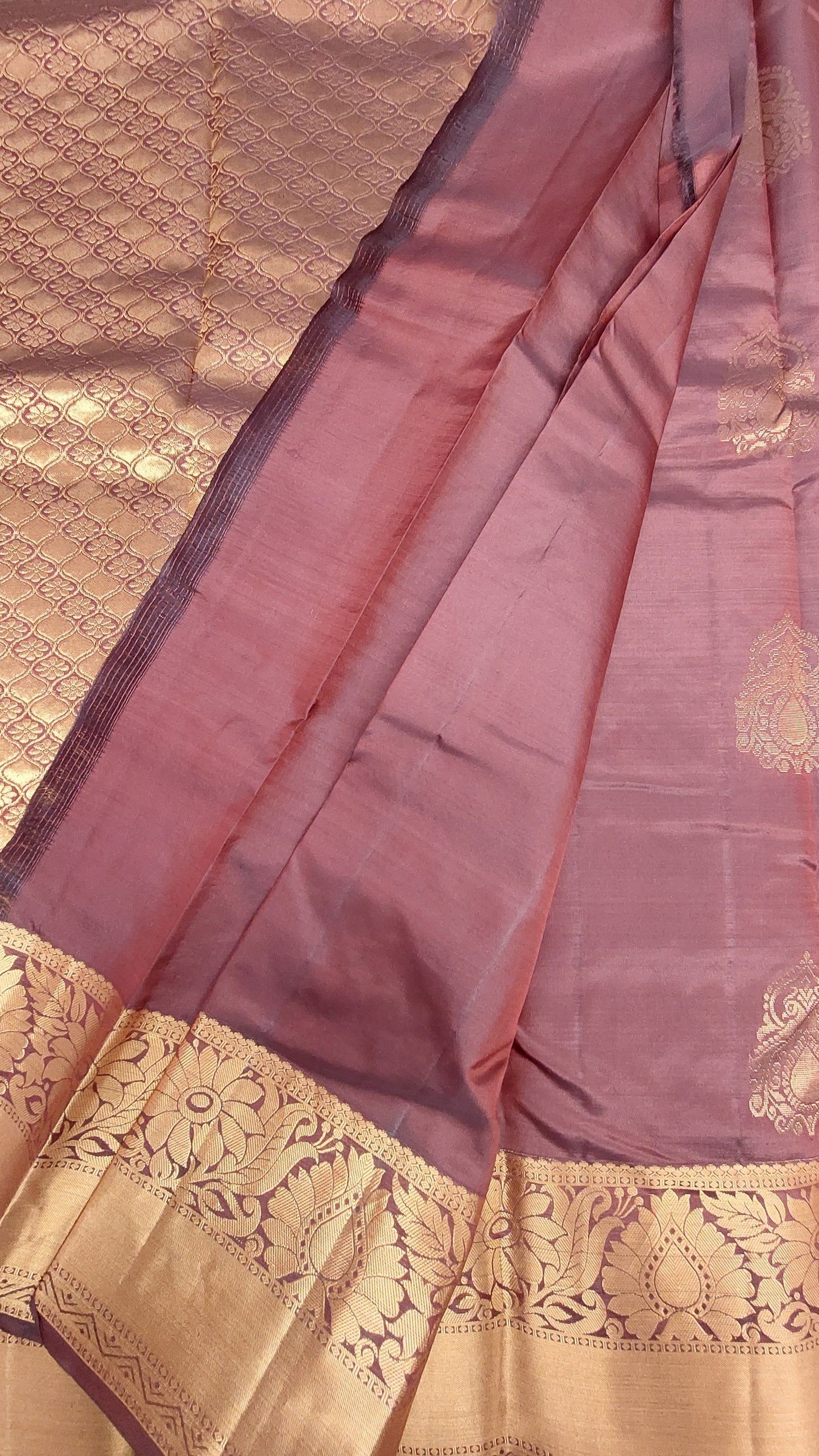 MAROON KANJIPURAM WITH COPPER ZARI