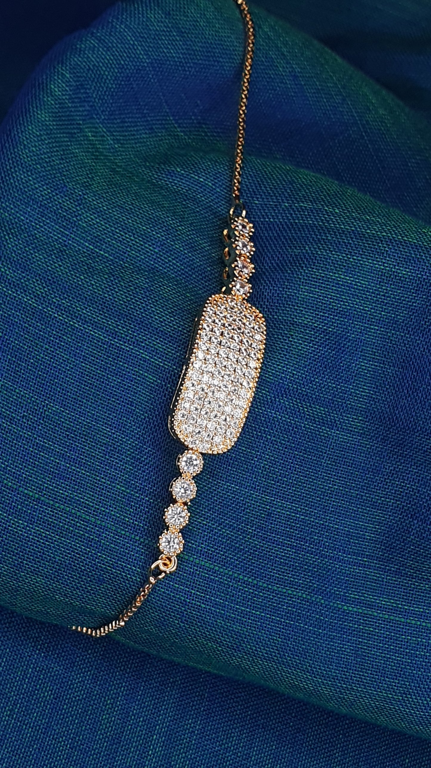 GOLD A.D. STONE ADJUSTABLE BRACELET 004