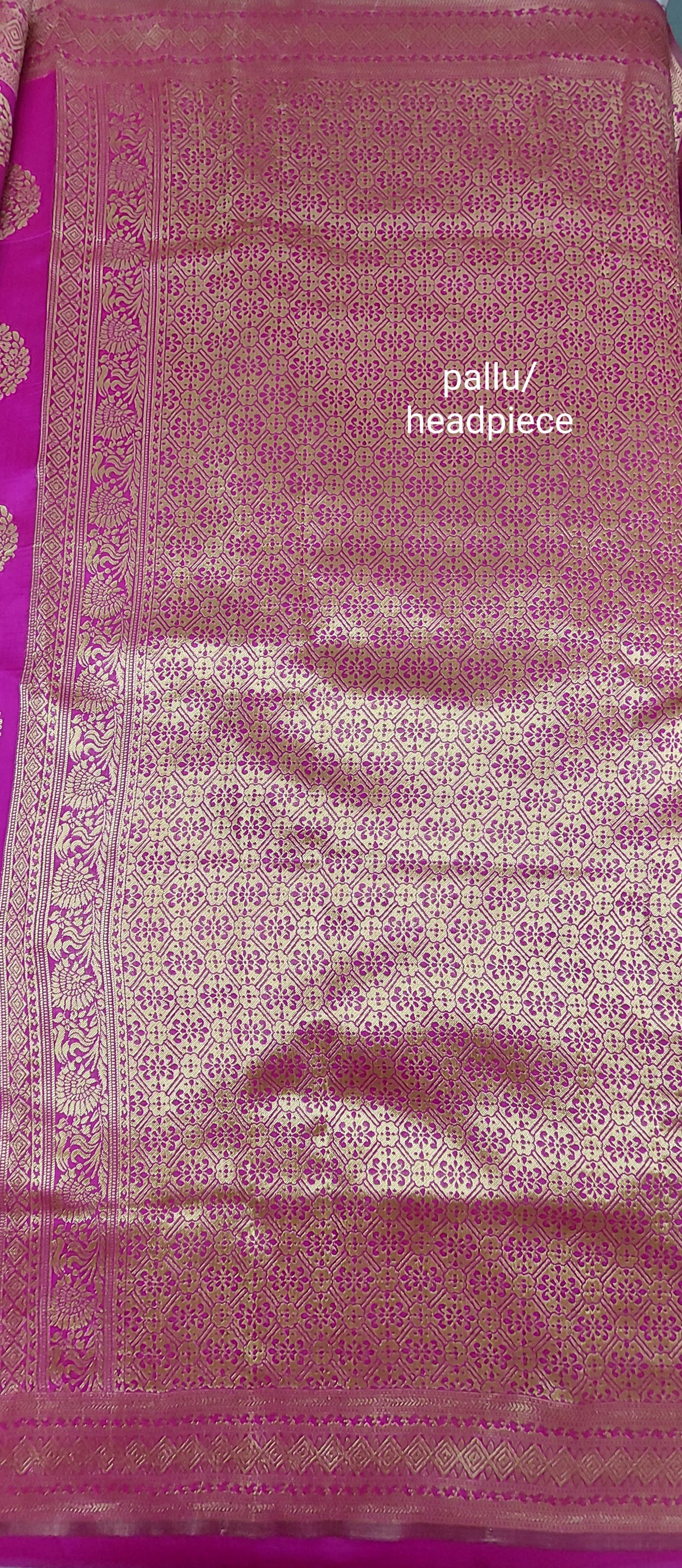 VIOLET WITH GOLD ZARI BANARASI SAREE