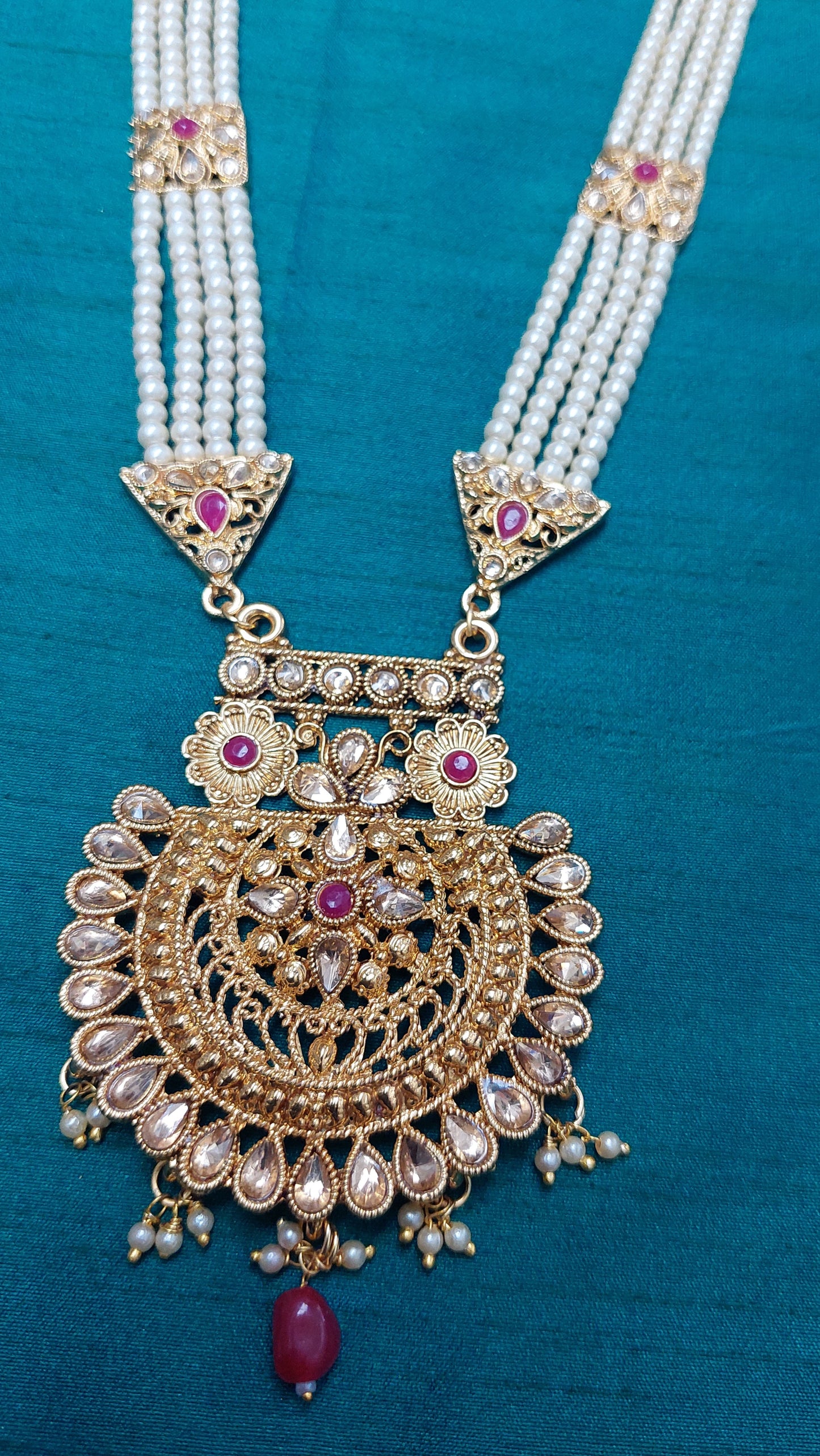 YELLOW GOLD LONG AARAM 007