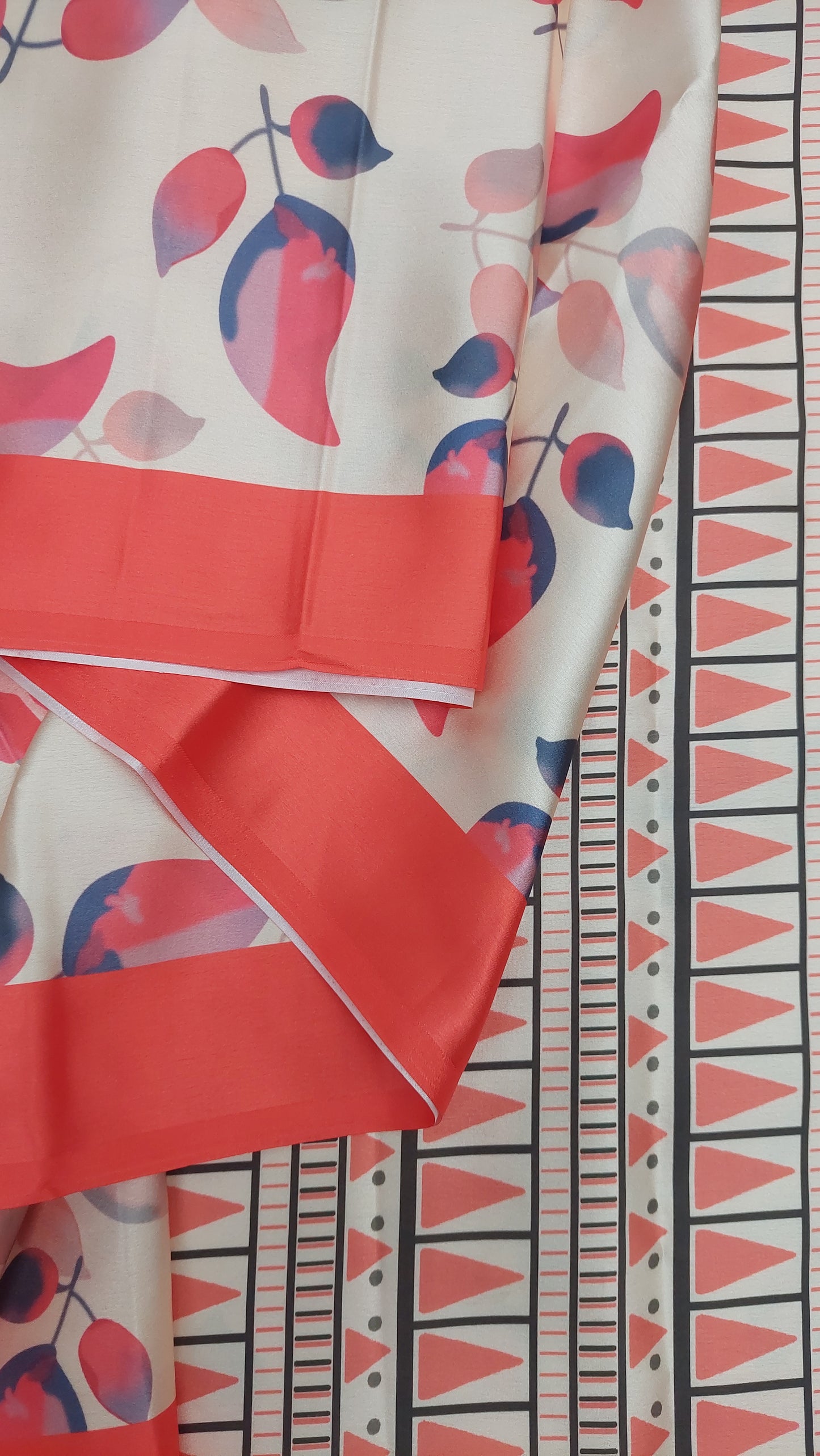 PRINTED SATIN SAREE 002