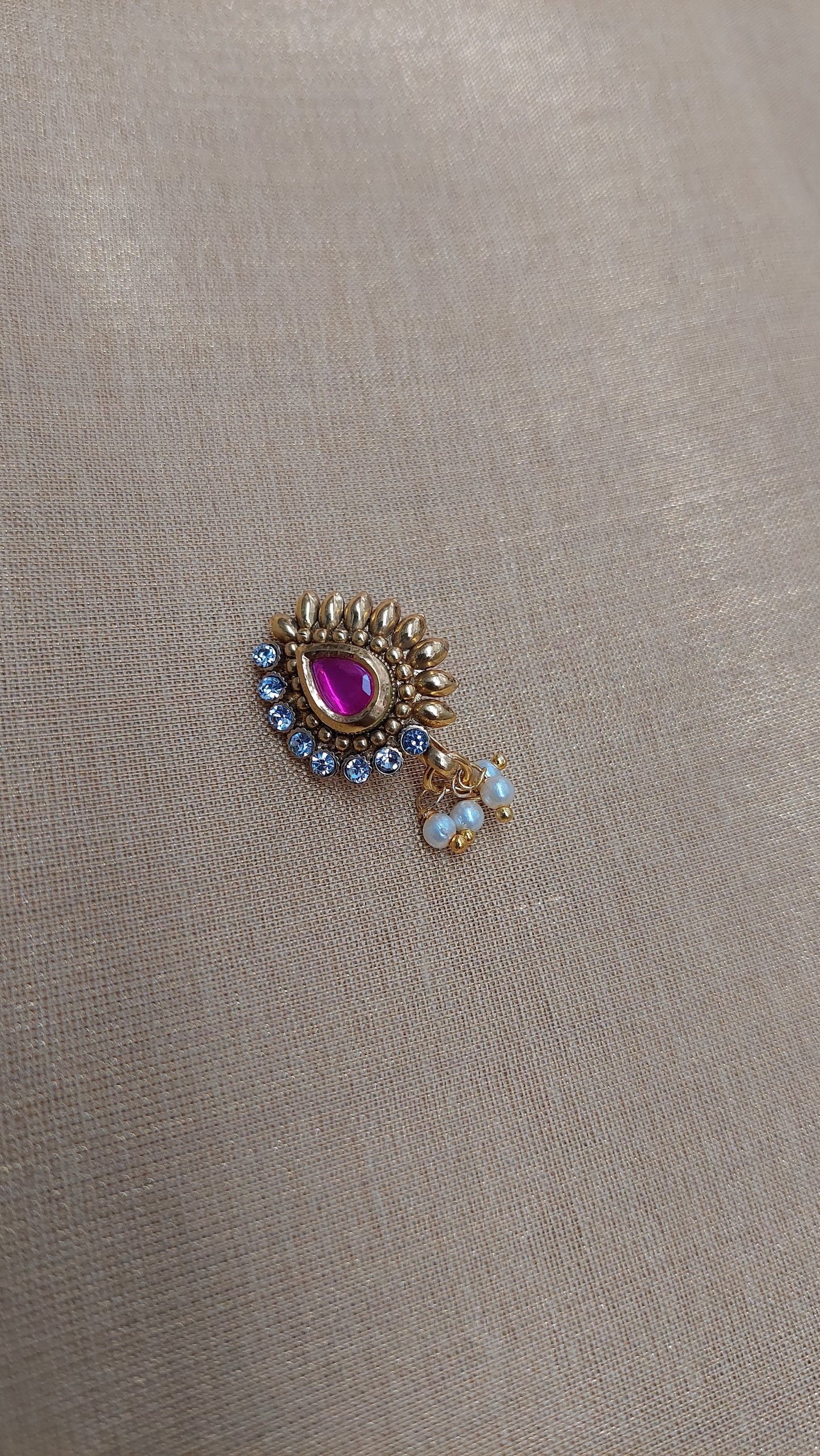 GOLD & PINK NOSE PIN