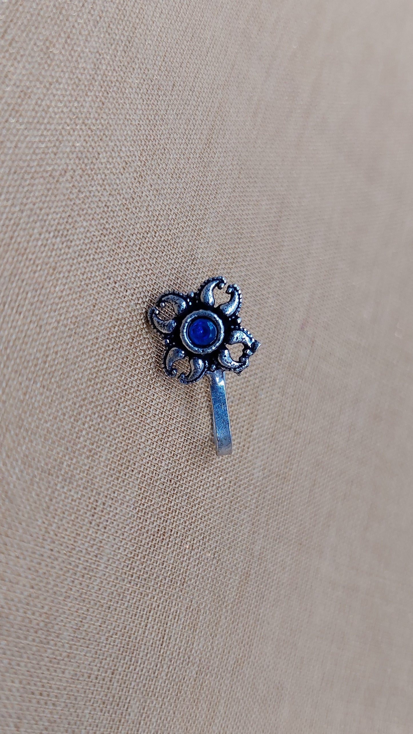 SILVER NOSE NATH 011