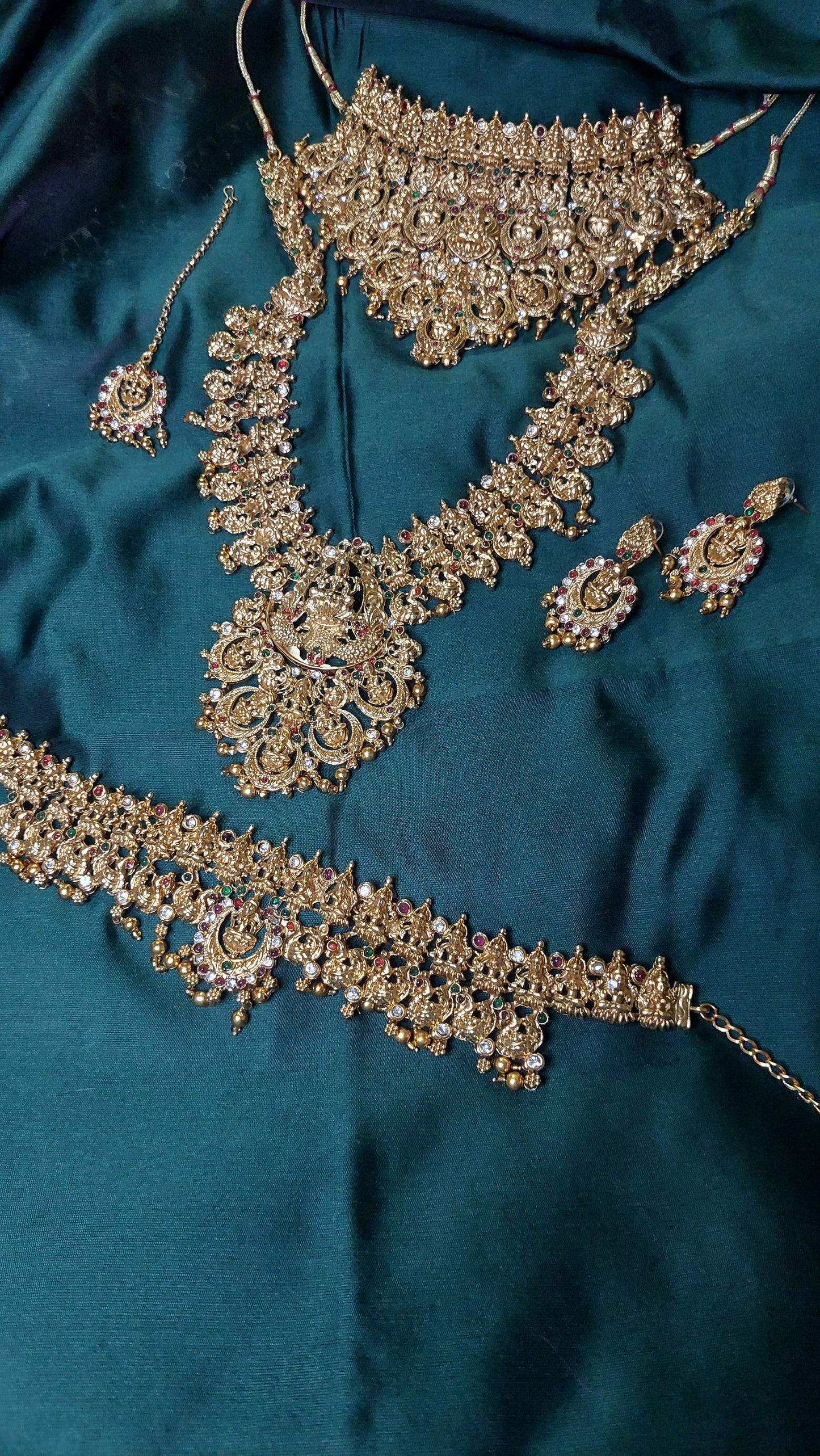 TEMPLE BRIDAL SET