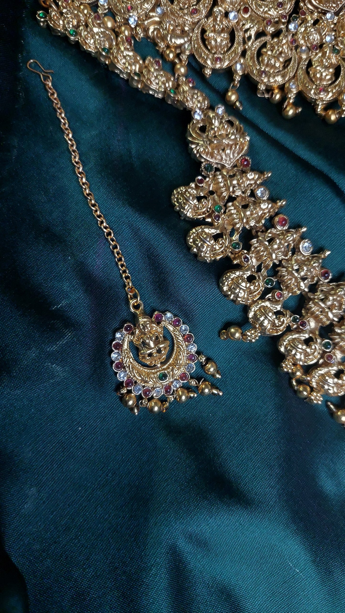 TEMPLE BRIDAL SET