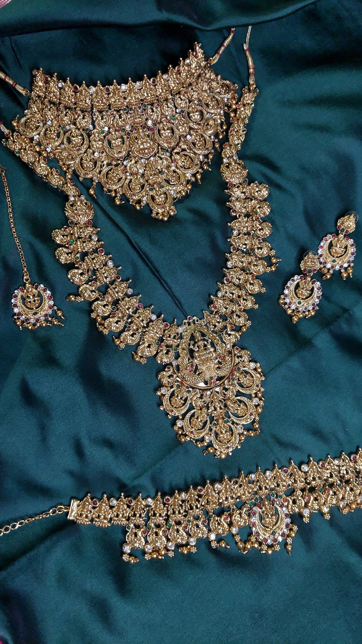 TEMPLE BRIDAL SET