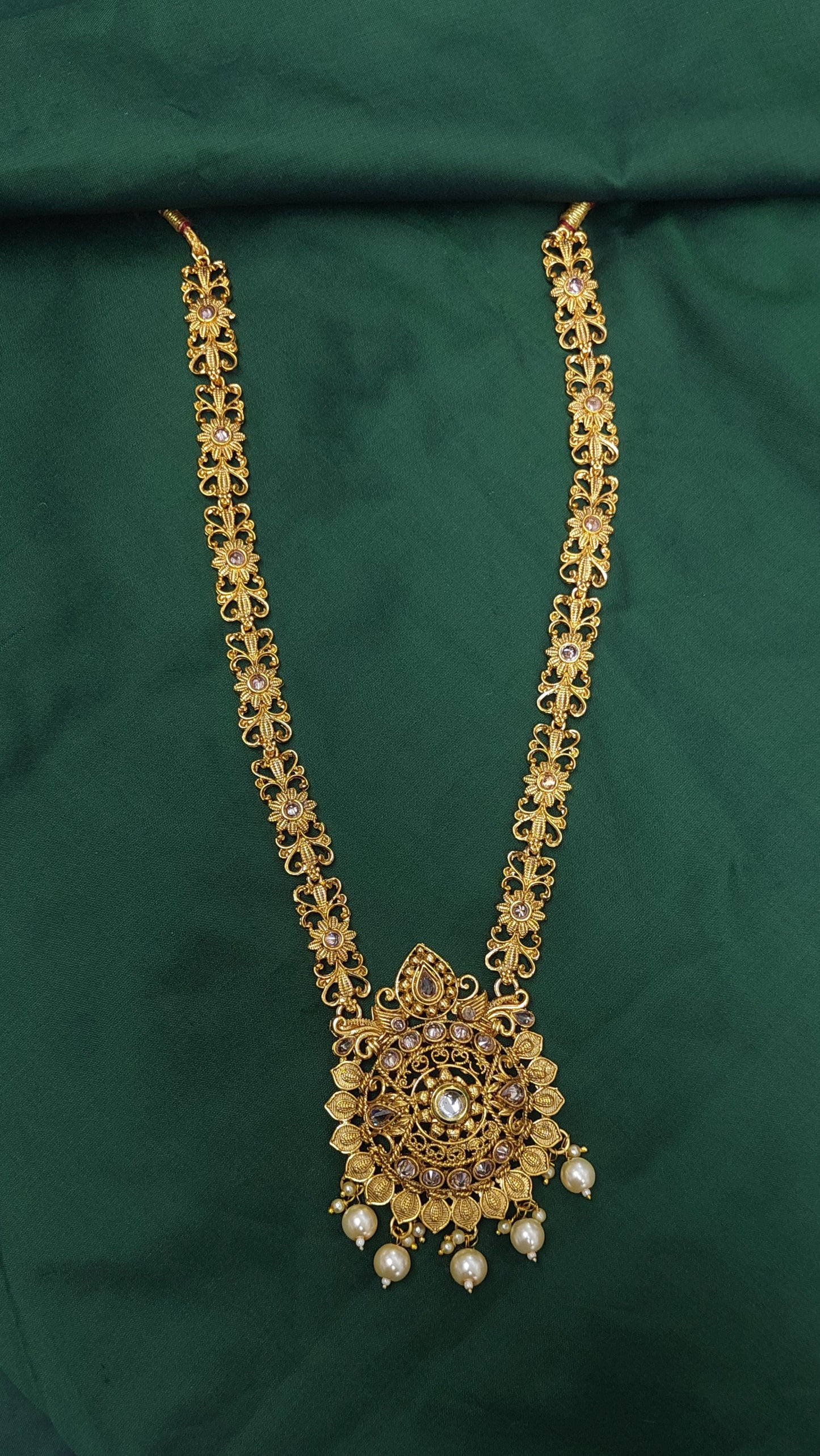 YELLOW GOLD LONG AARAM