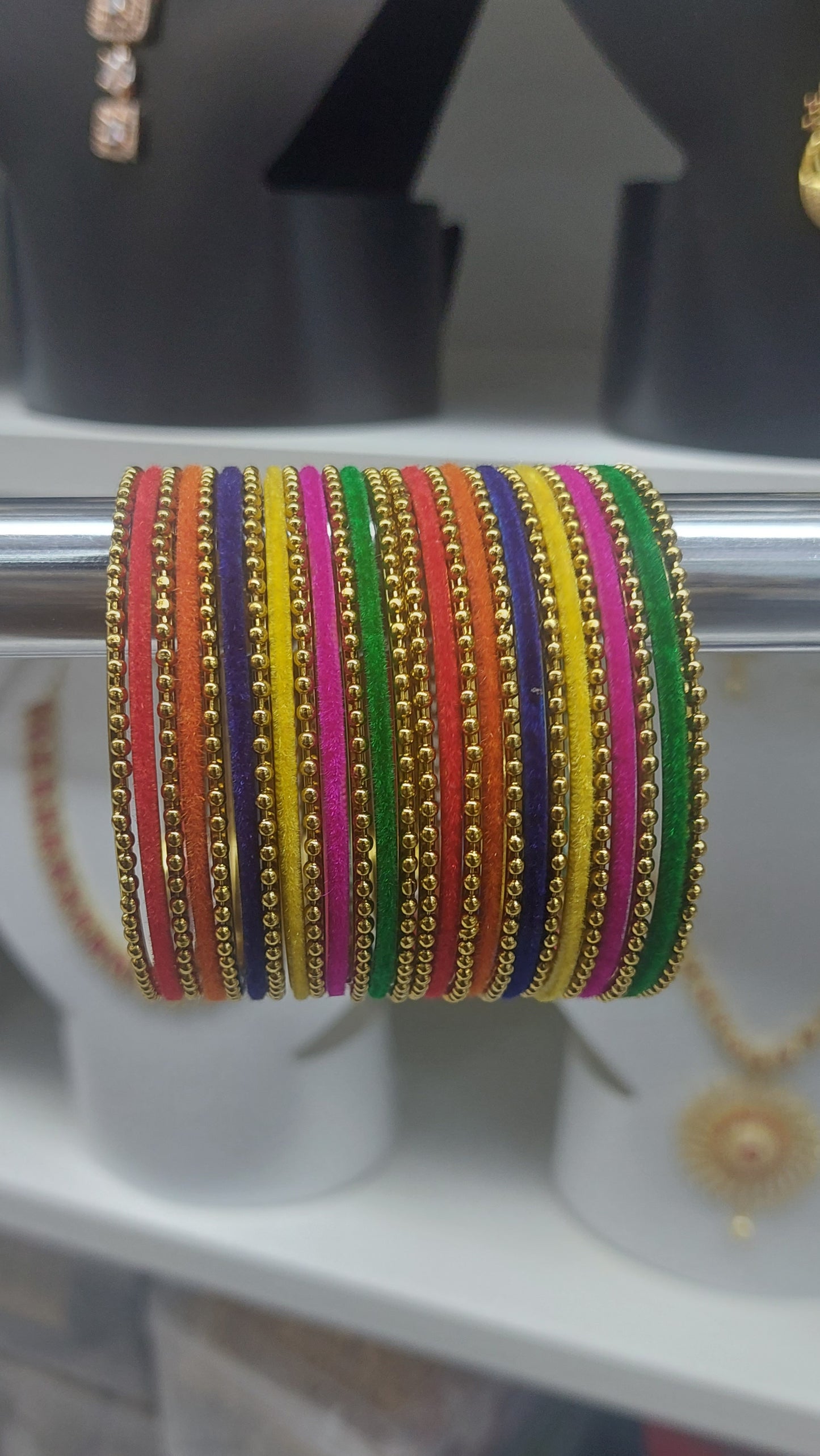 MULTICOLOUR ANTIQUE GOLD BANGLE SET
