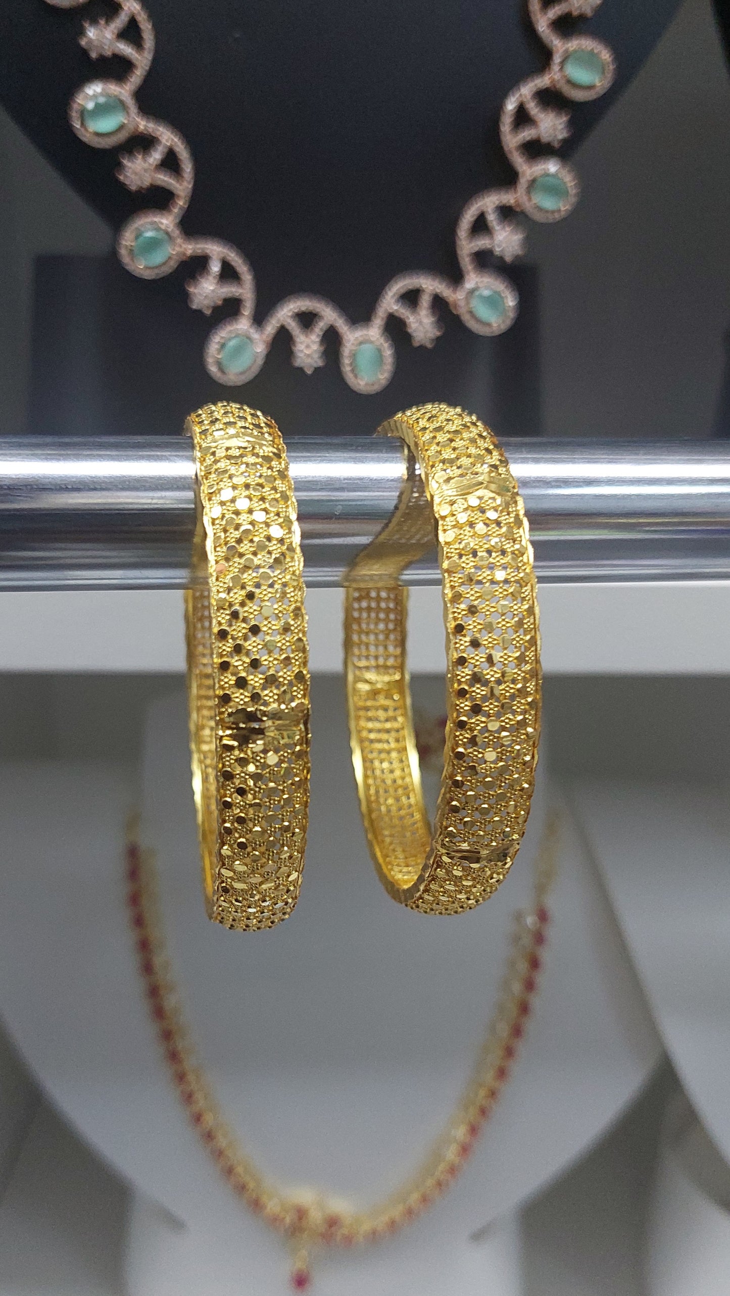YELLOW GOLD ALL GOLD BANGLE PAIR