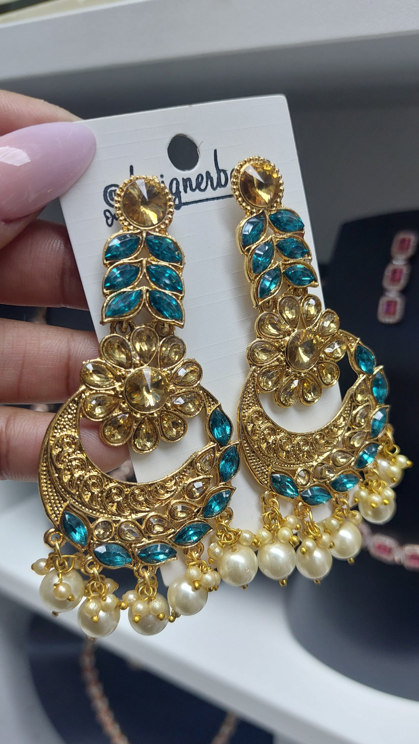 FASHION EARRINGS E0084