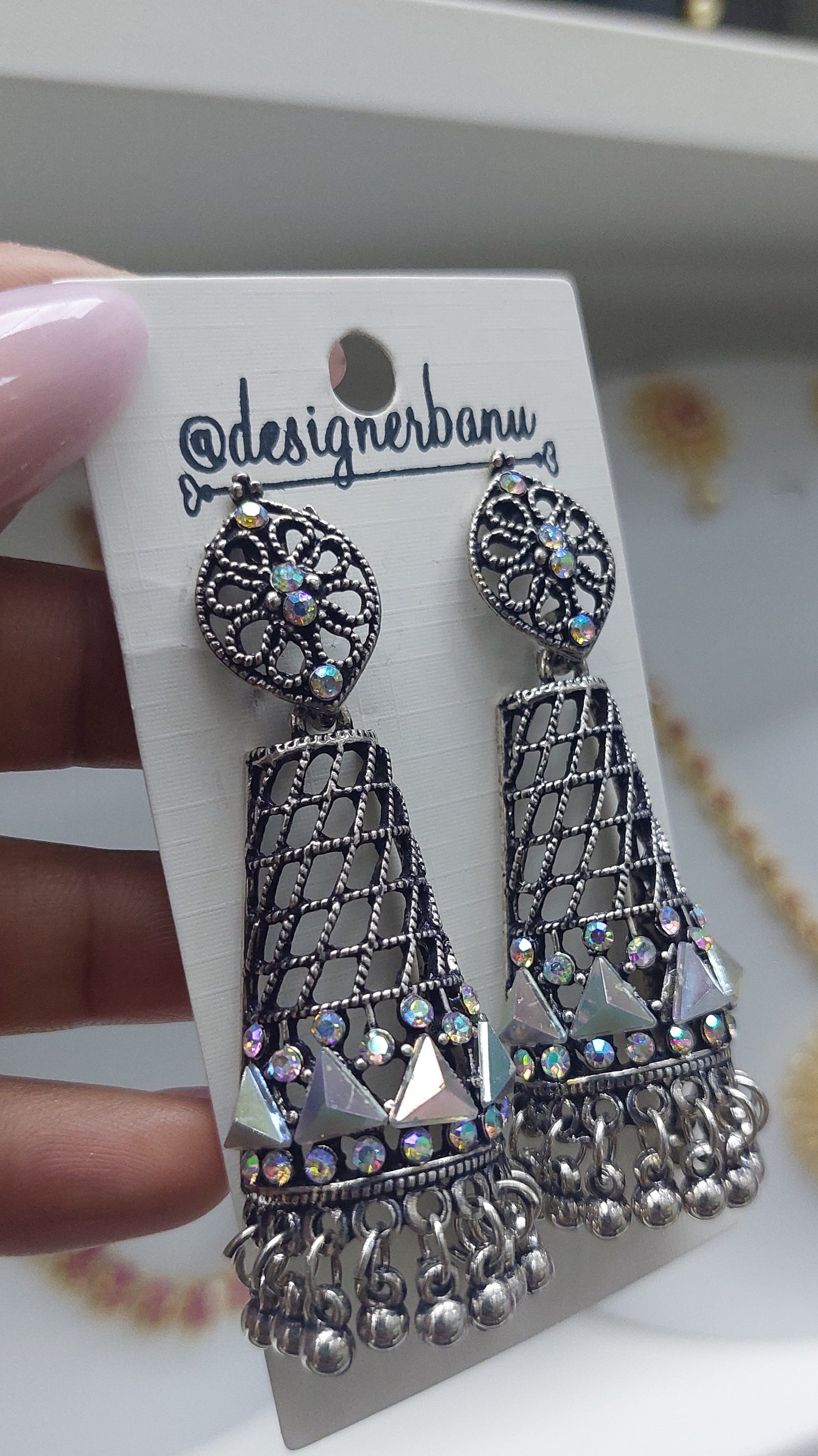 ANTIQUE SILVER JUMKHAS E0089