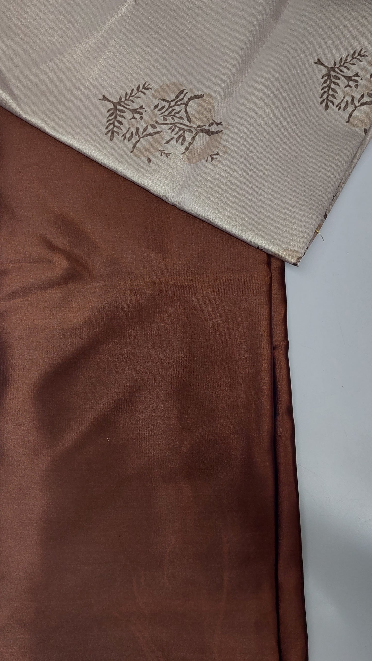 BROWN SATIN 002