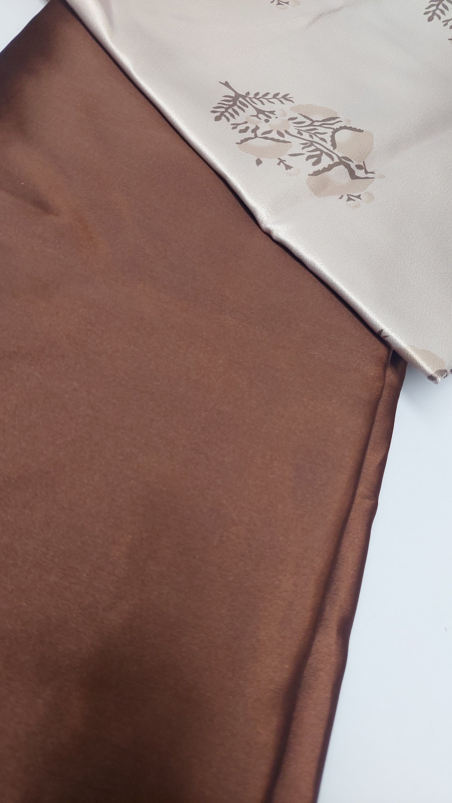 BROWN SATIN 002