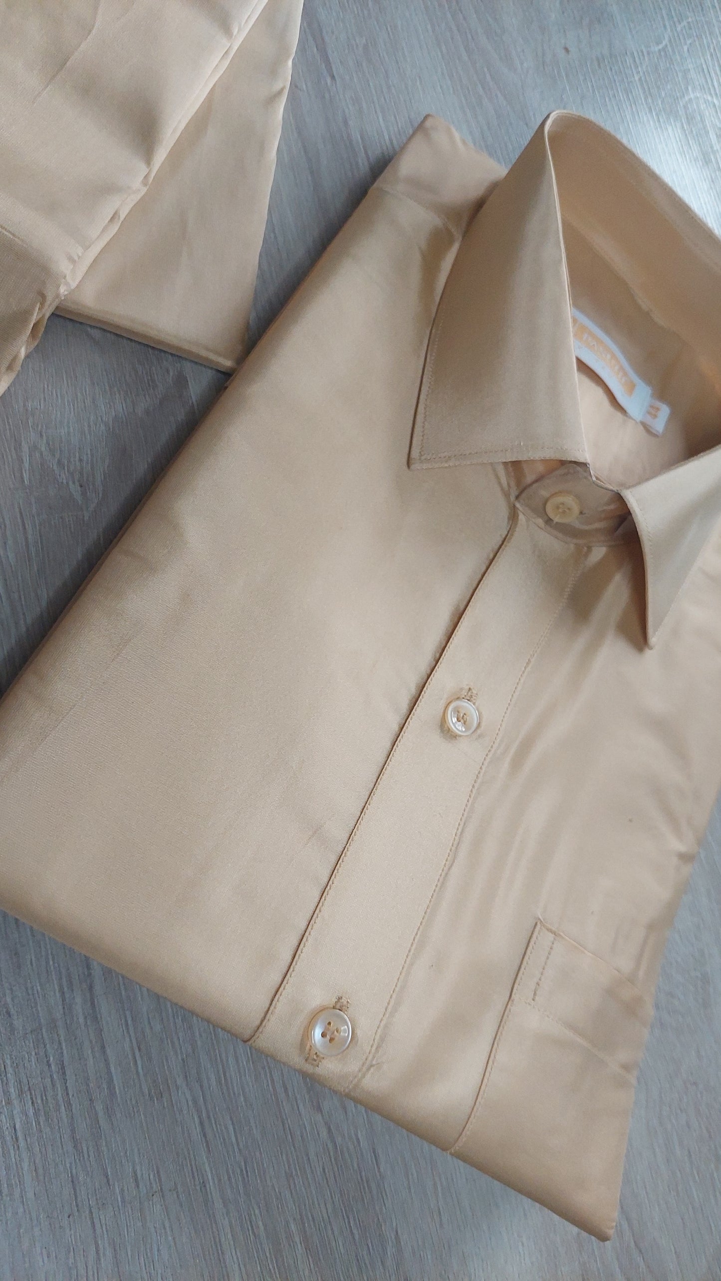 CHAMPAGNE GOLD VESTI & SHIRT