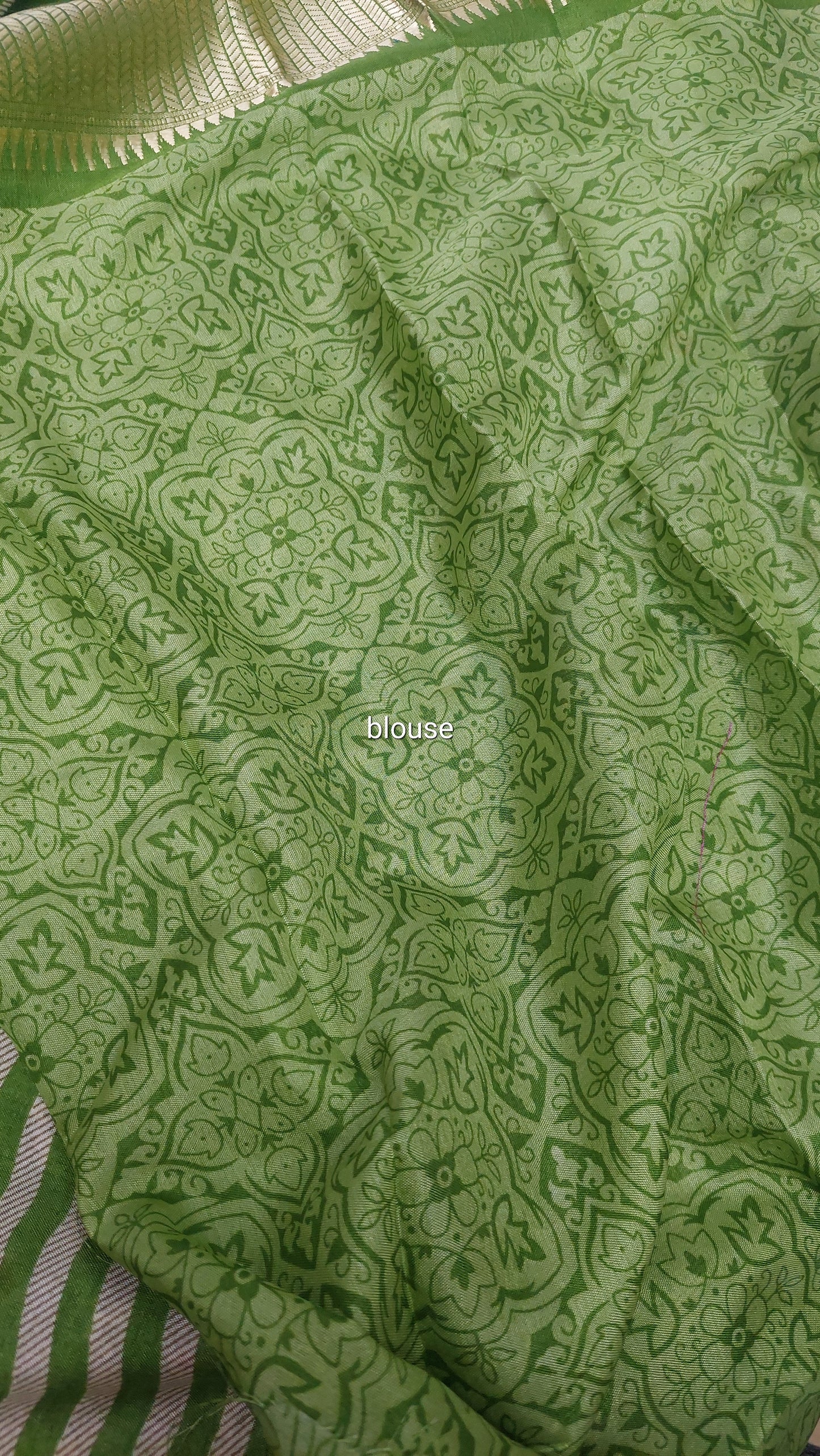 IKKAT SAREE (GREEN)