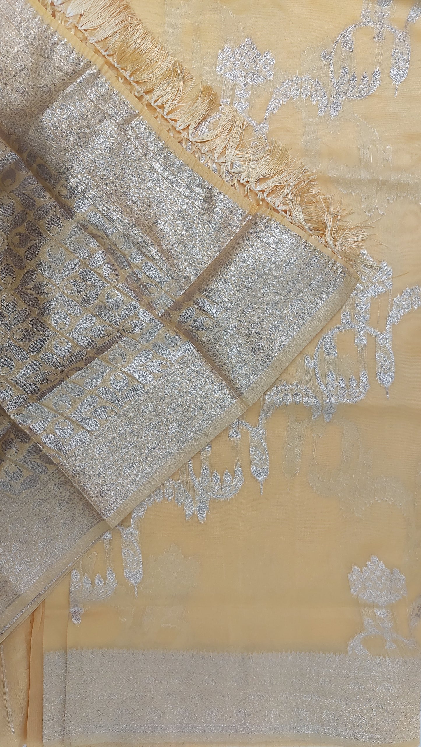 YELLOW & SILVER ZARI SAREE