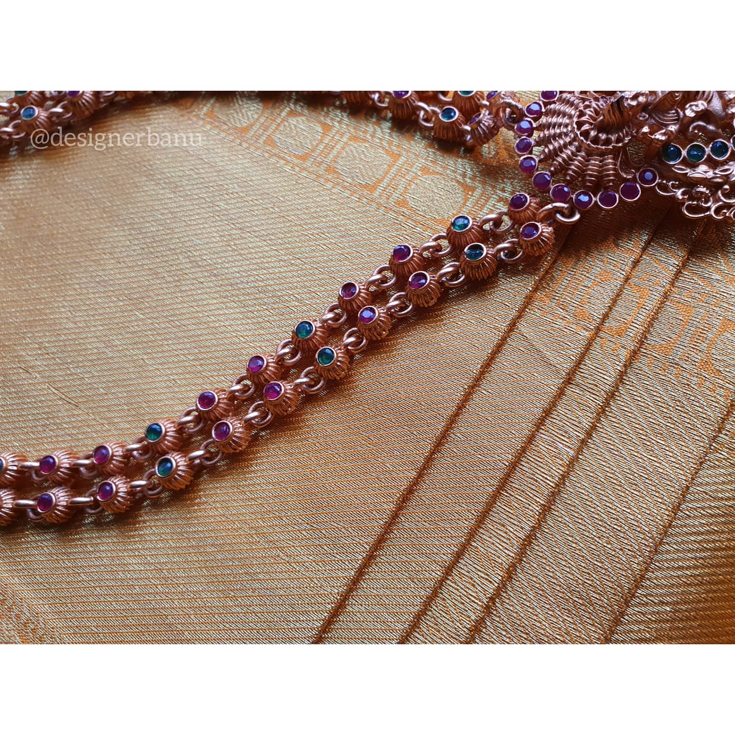 Temple short necklace
