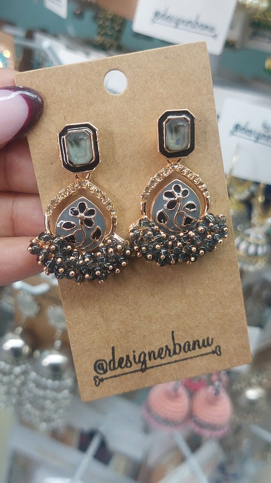 GOLD FASHION EARRINGS E101