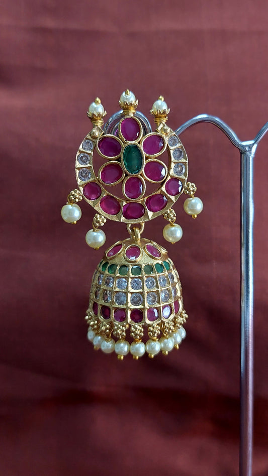 ANTIQUE GOLD A.D. STONE JUMKHAS E0206