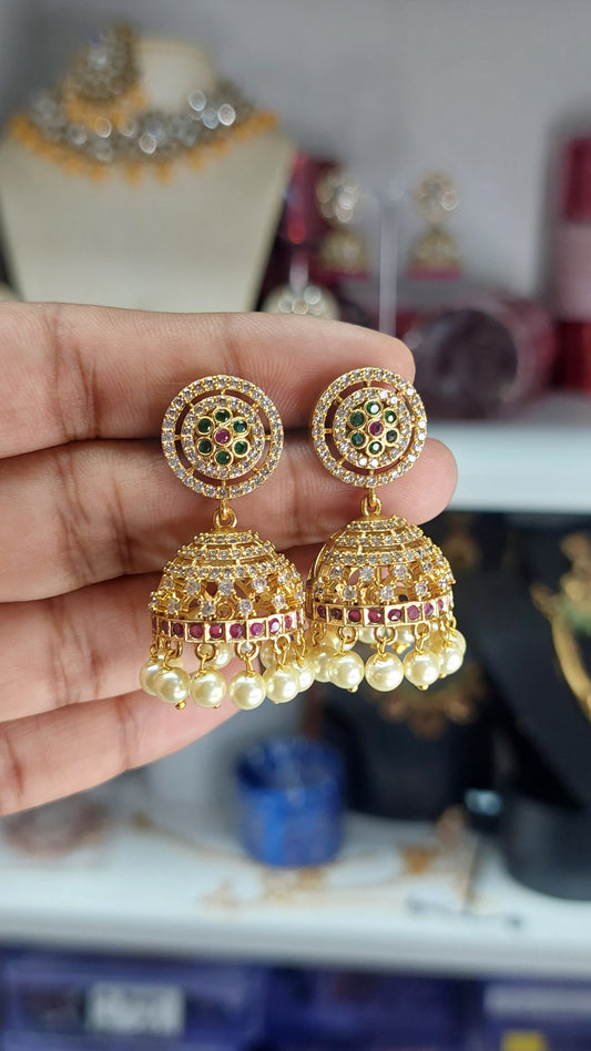 ANTIQUE GOLD A.D. STONE JUMKHAS E0232