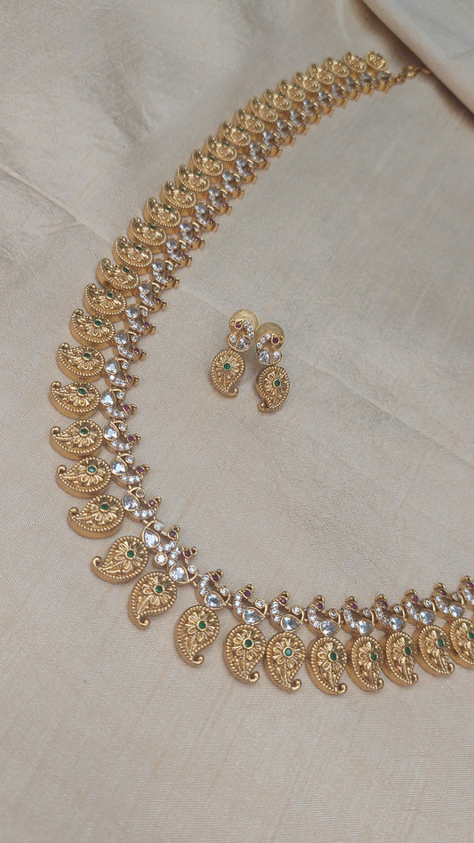 ANTIQUE GOLD MID LENGTH SET ✨️