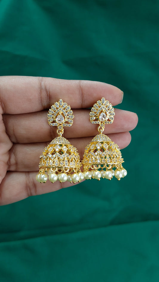 ANTIQUE GOLD A.D. STONE JUMKHAS E0245