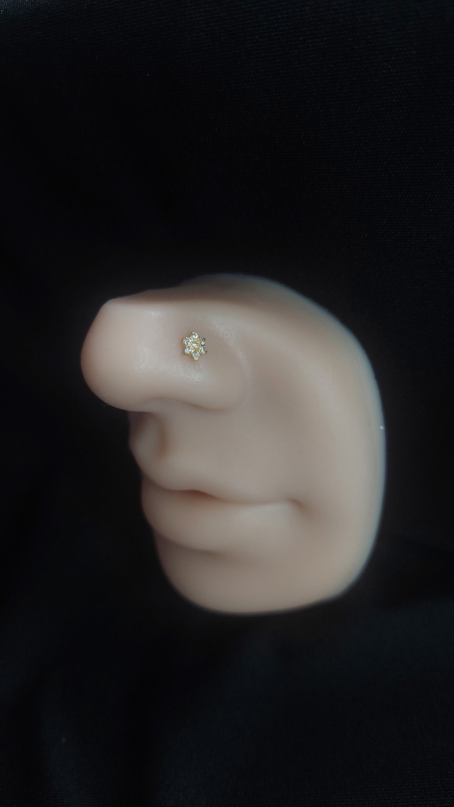 18ct Gold | CZ Nose Stud | 025