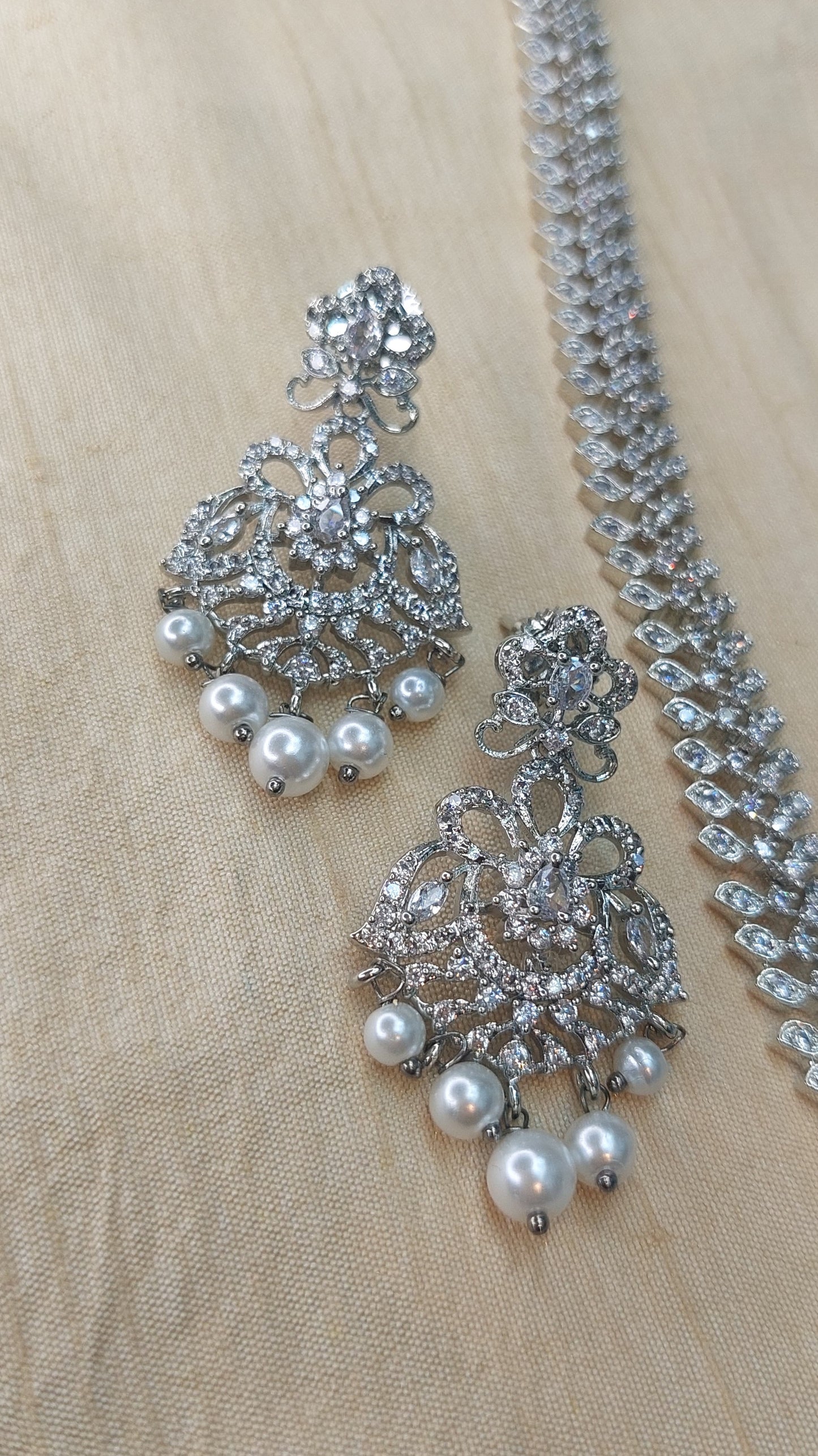 SILVER A.D. STONE BRIDAL SET