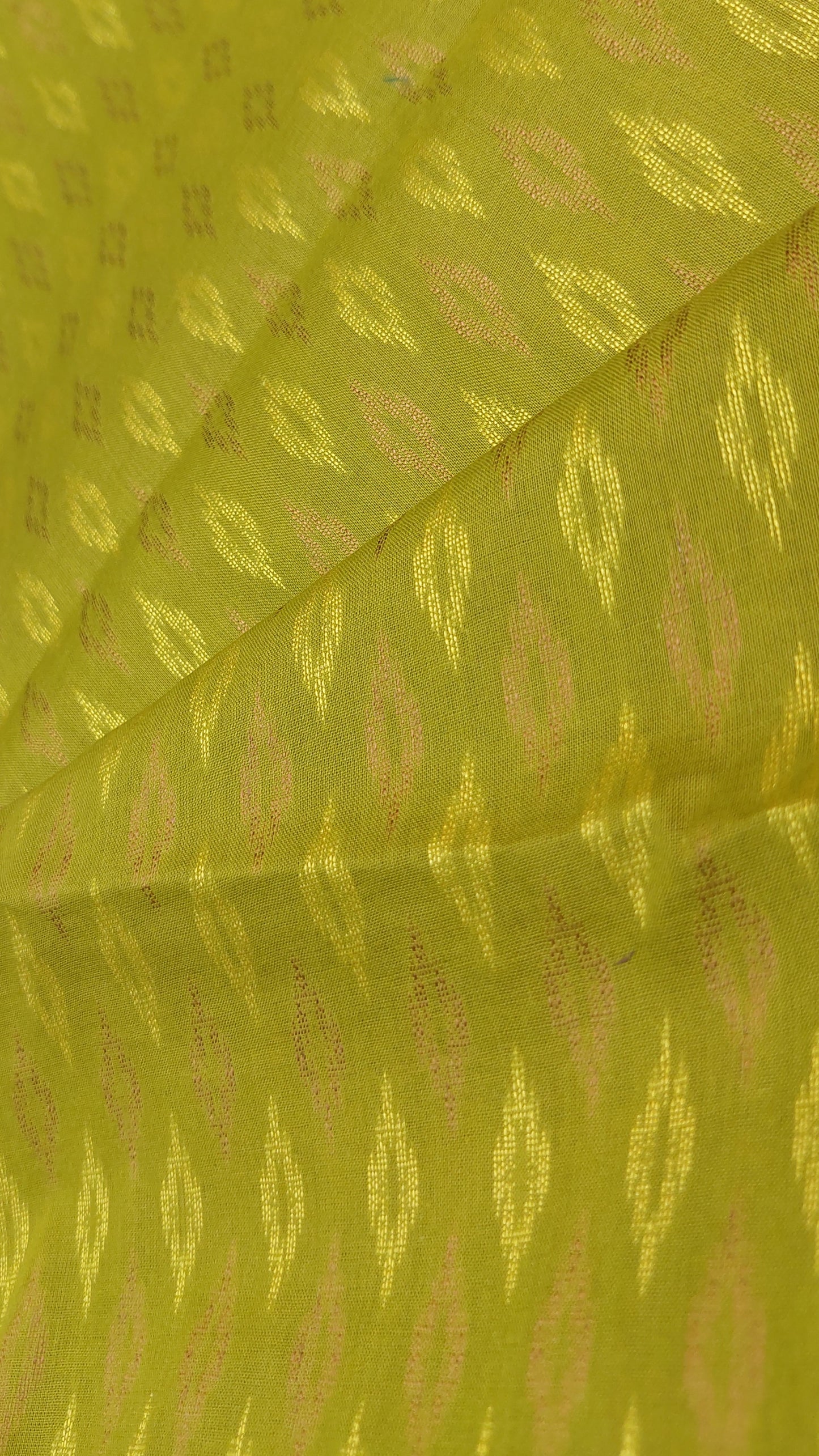 PARROT GREEN COTTON MATERIAL