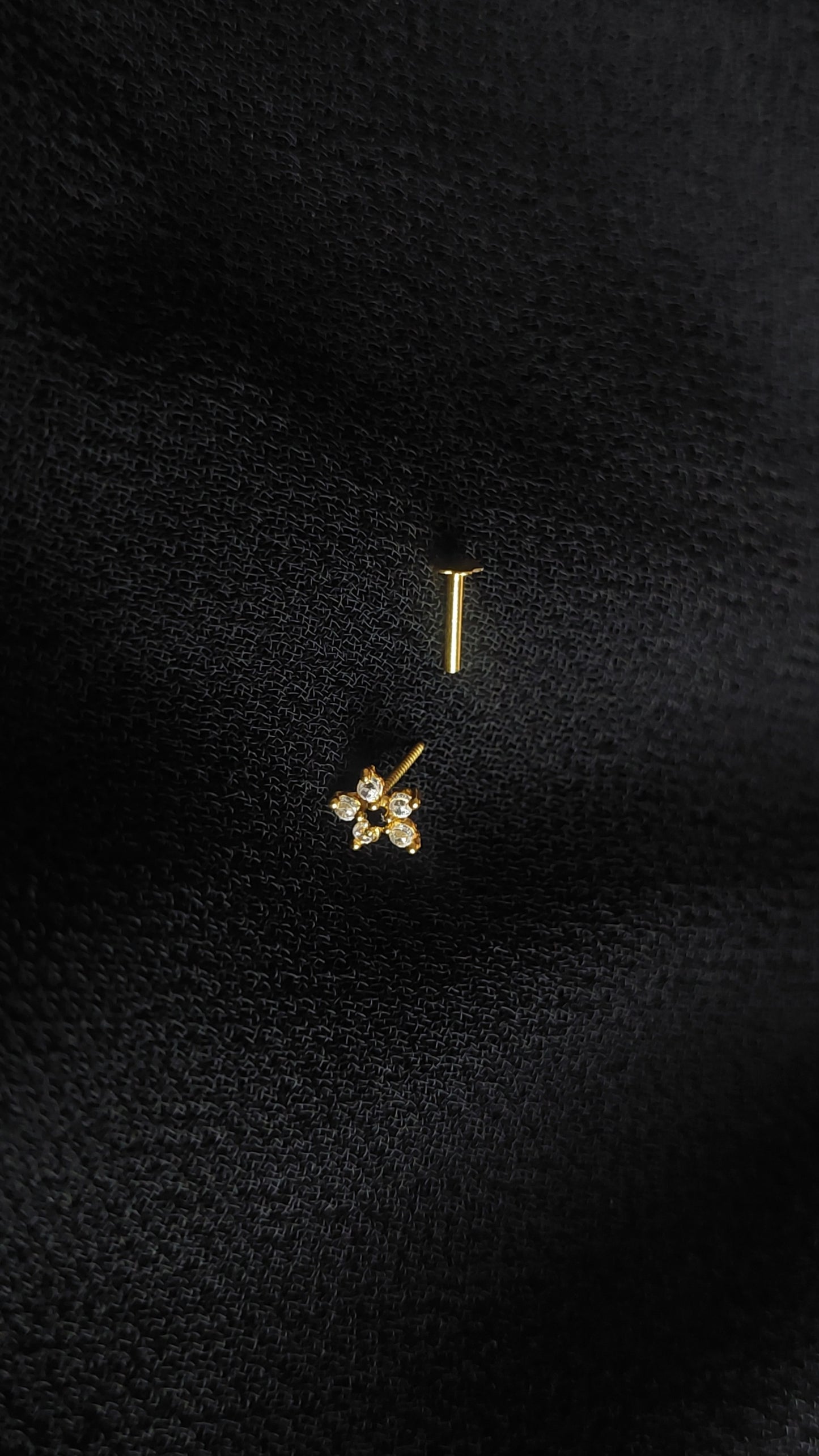 18ct Gold | CZ Nose Stud | 027