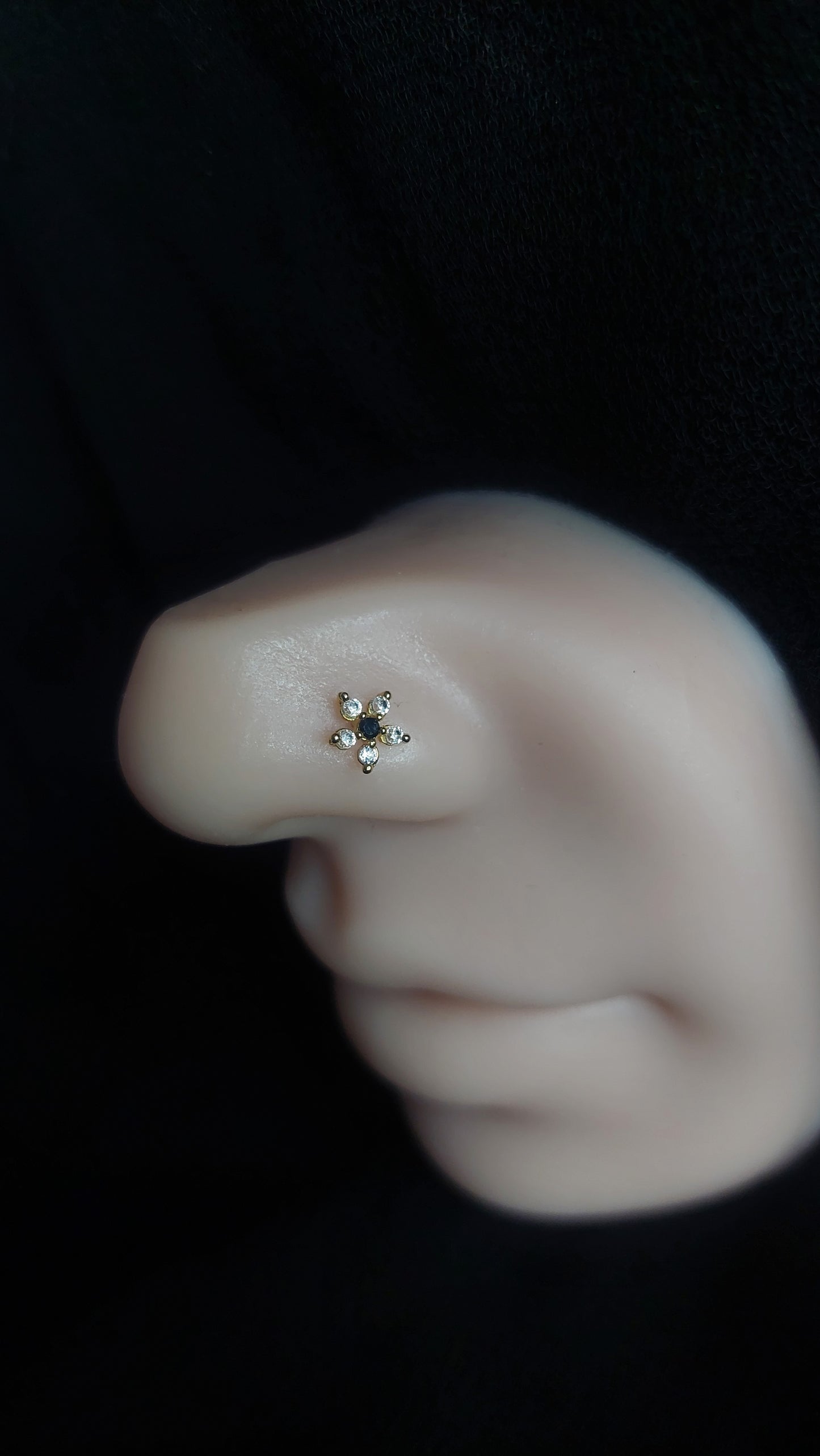 18ct Gold | CZ Nose Stud | 027