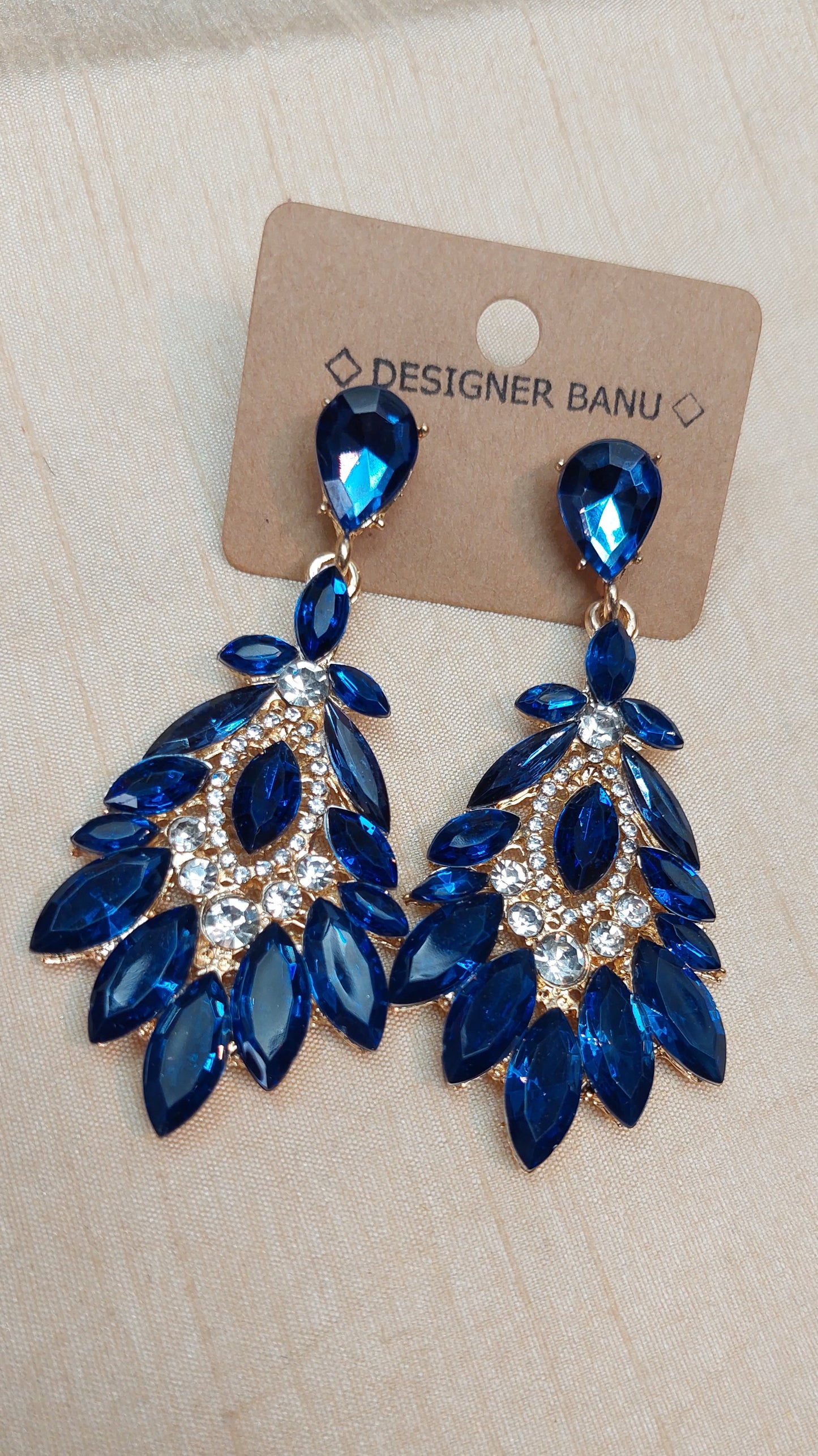 BLUE FASHION EARRINGS E0130