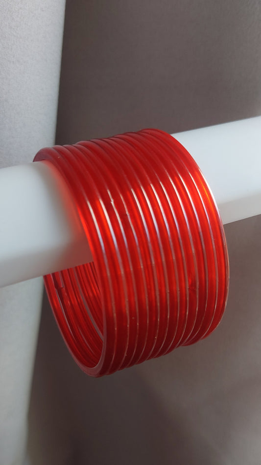 RED GLASS BANGLES