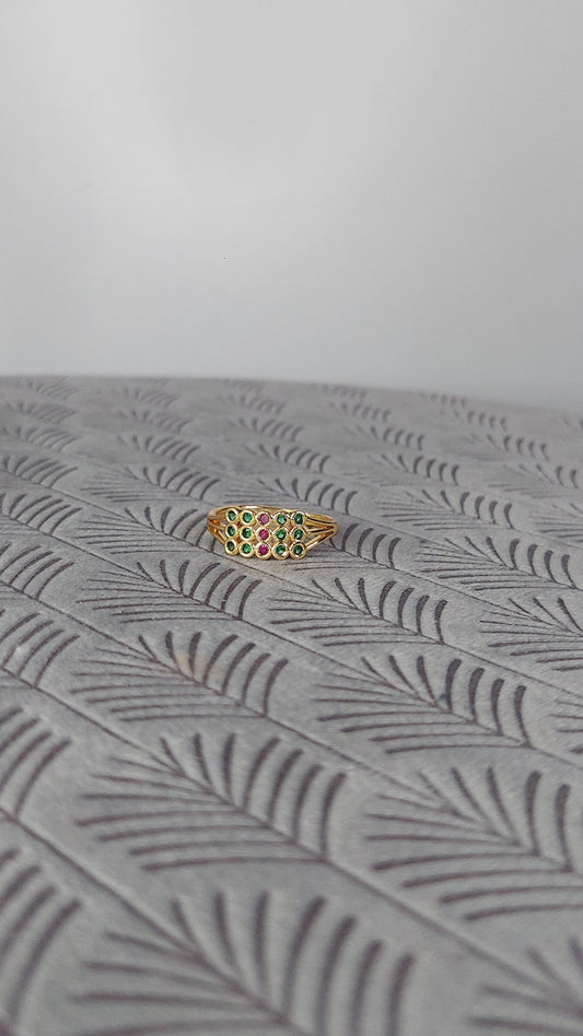 MULTI COLOURED GOLD RING